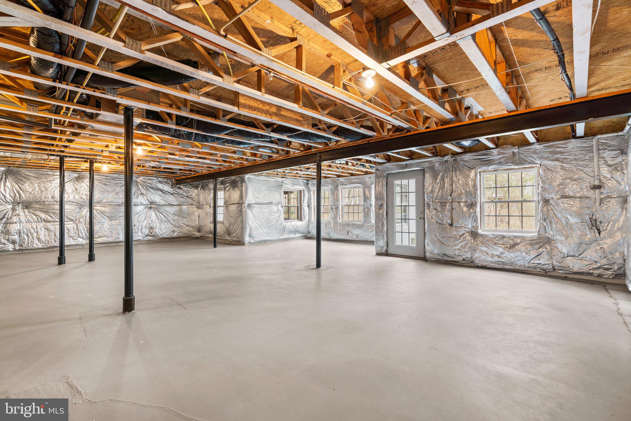 HICKORY CREST - Residential