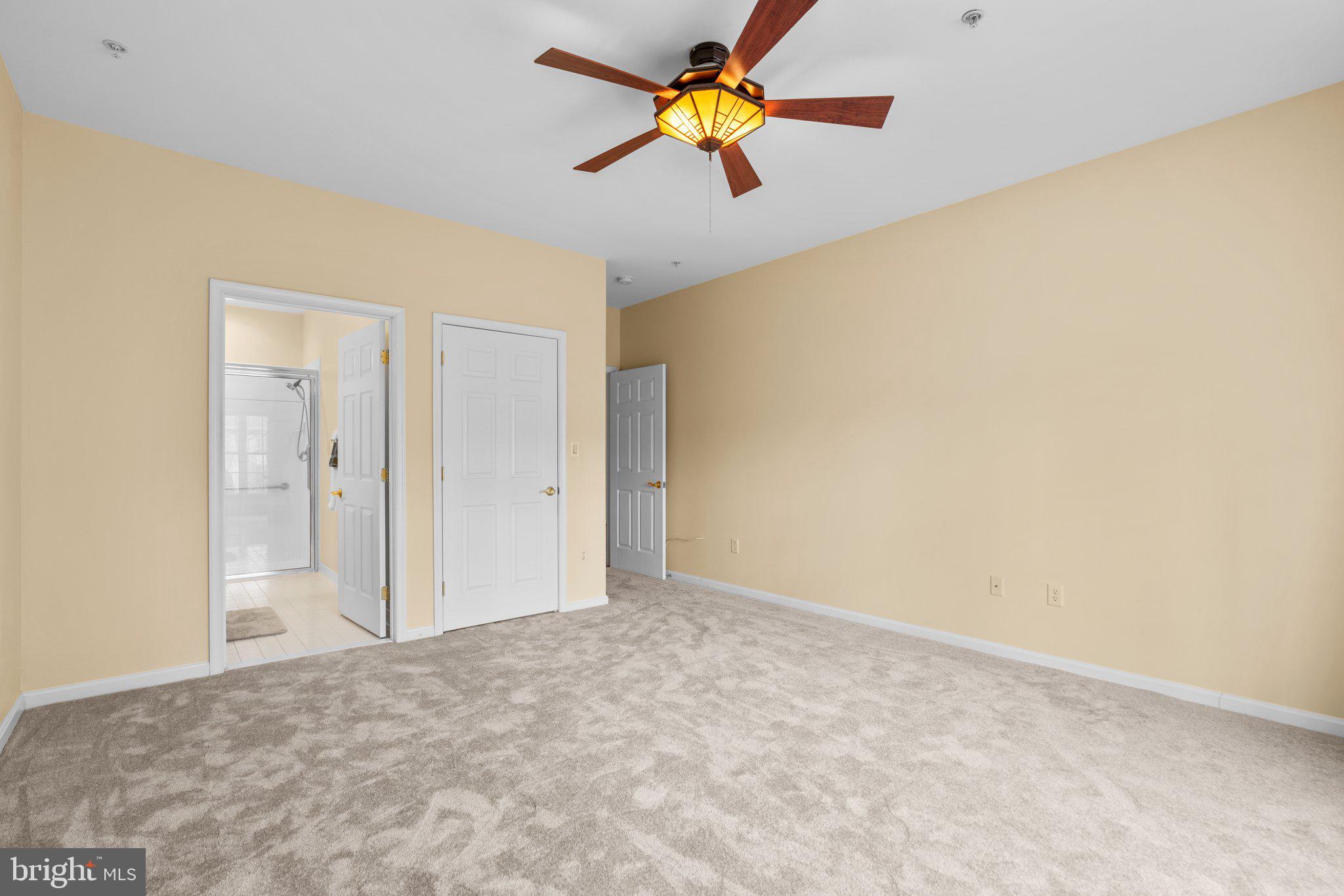 HICKORY CREST - Residential