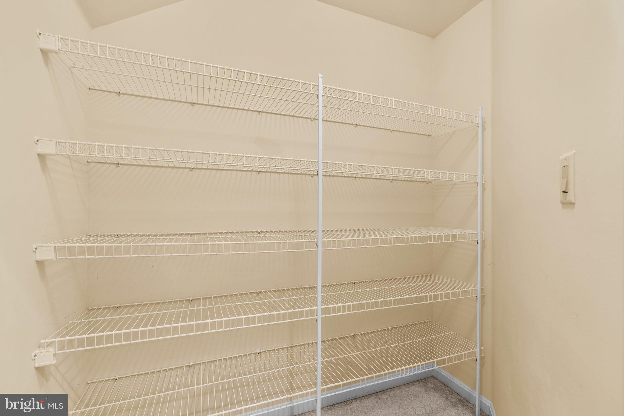 HICKORY CREST - Residential