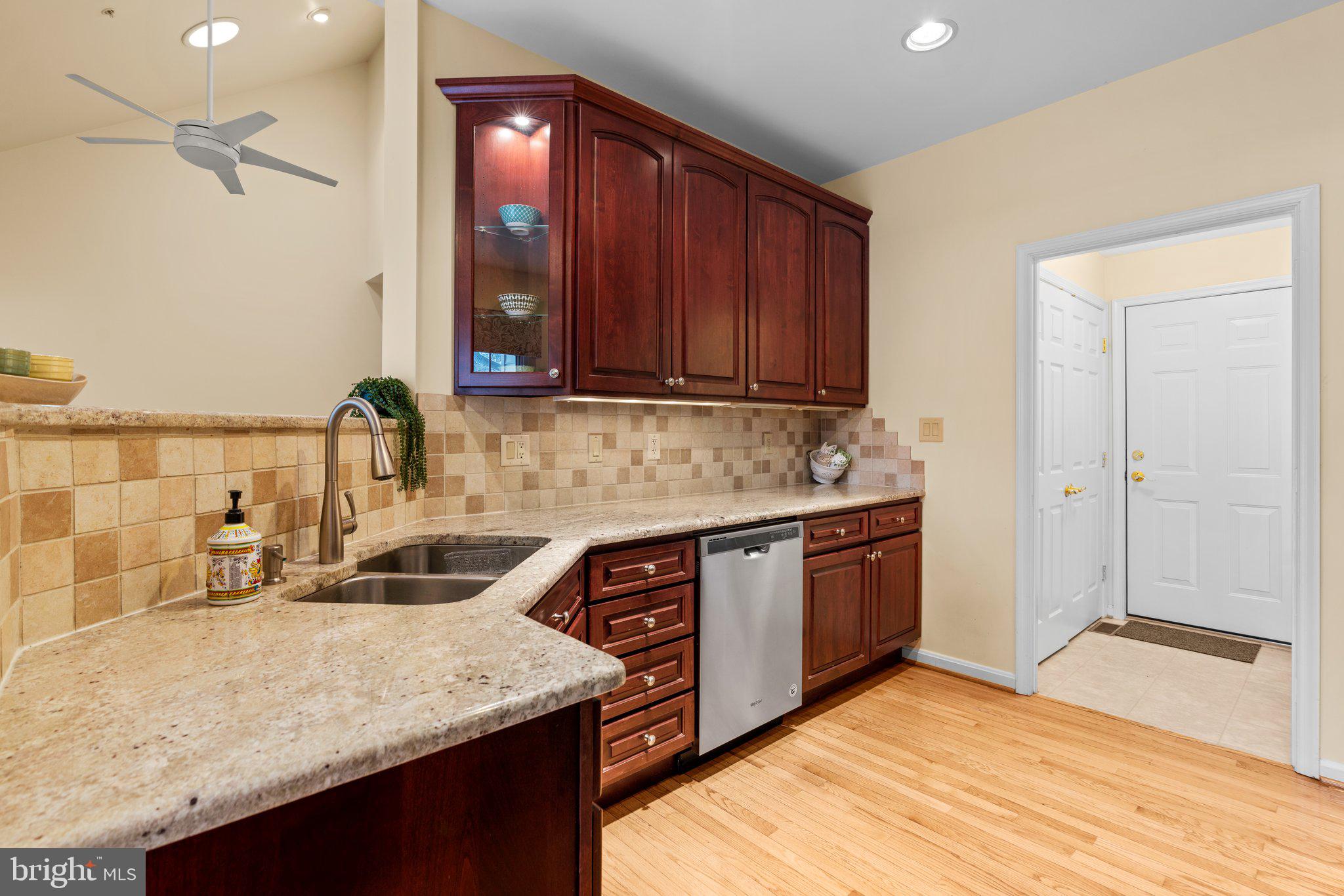 HICKORY CREST - Residential