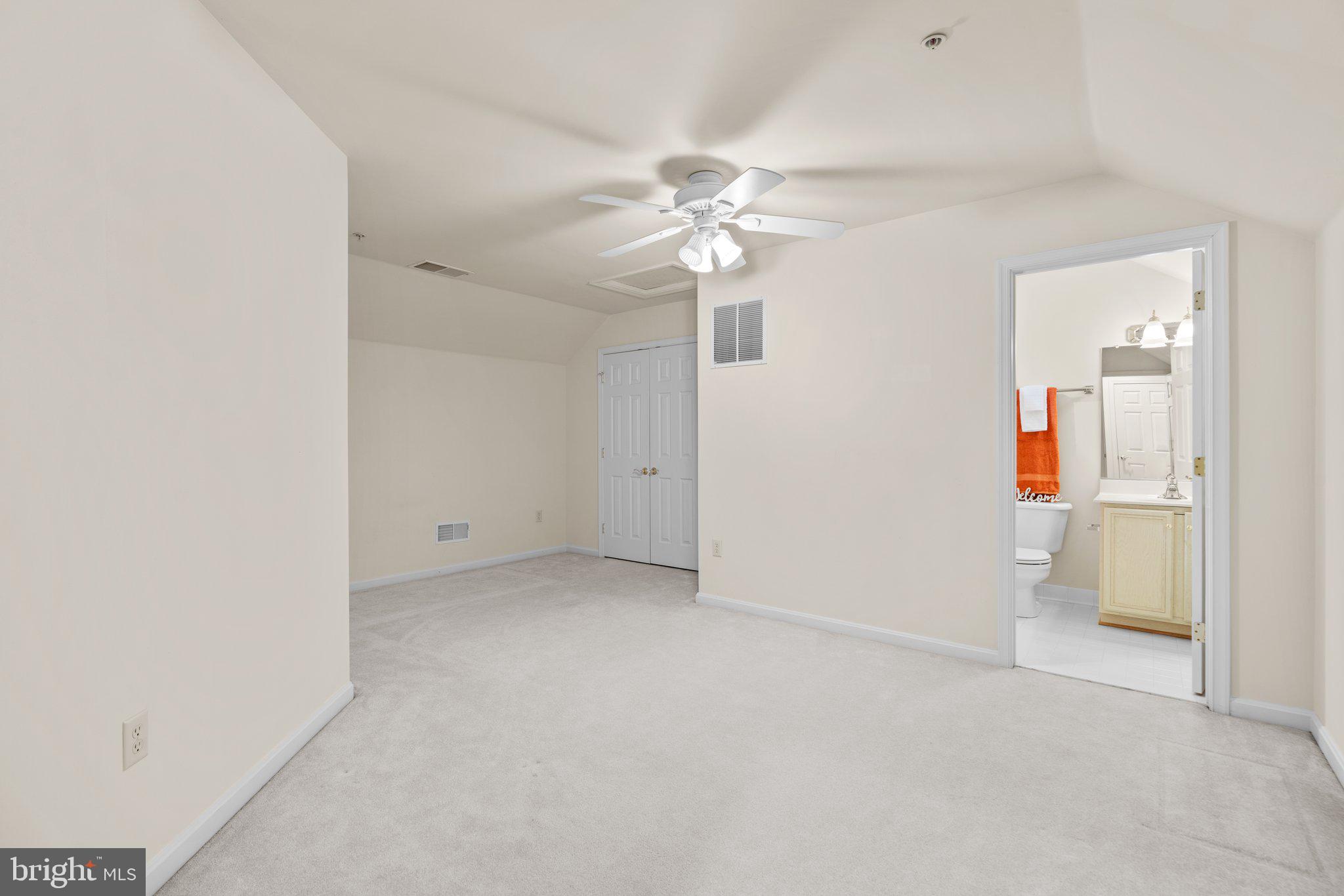 HICKORY CREST - Residential