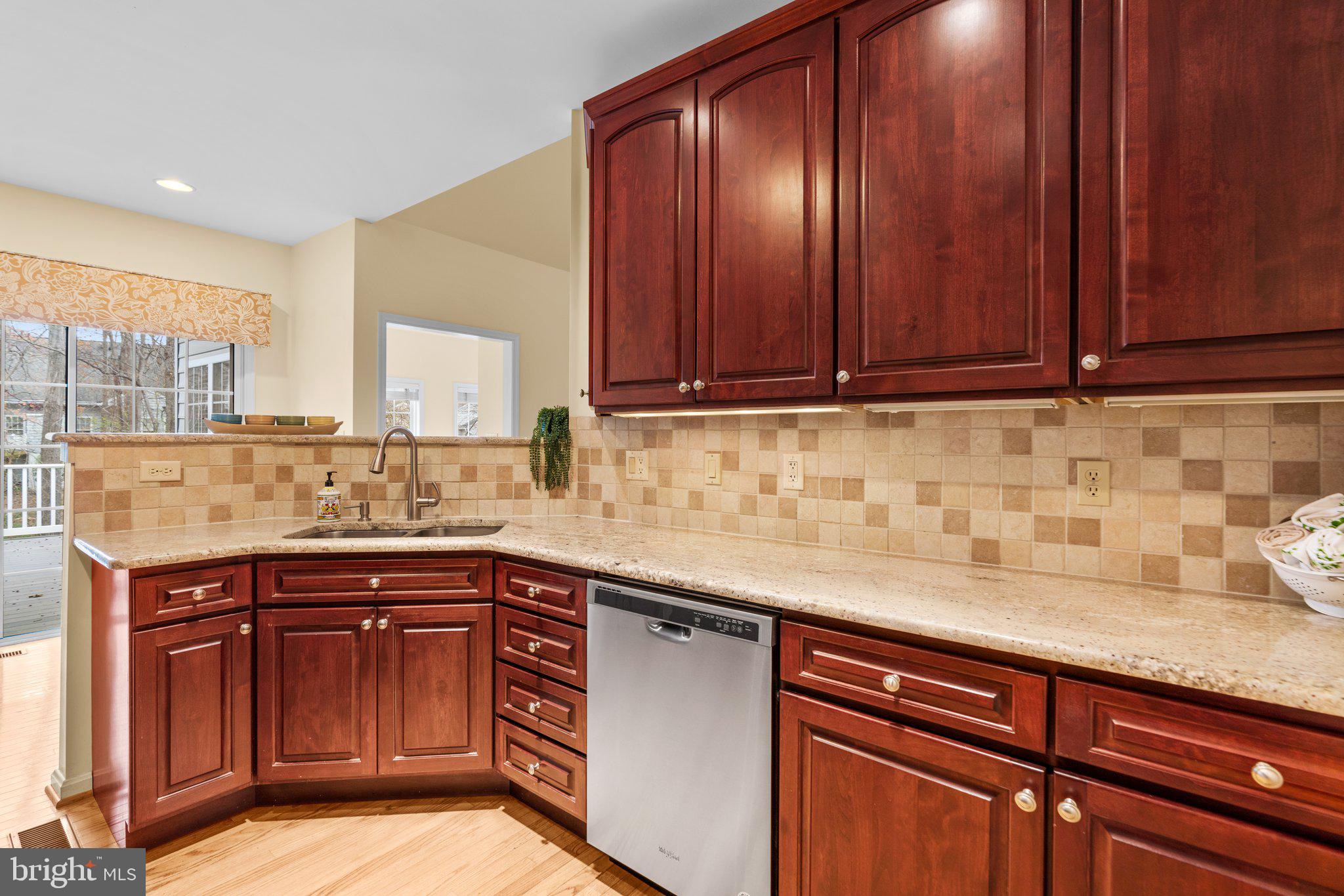 HICKORY CREST - Residential