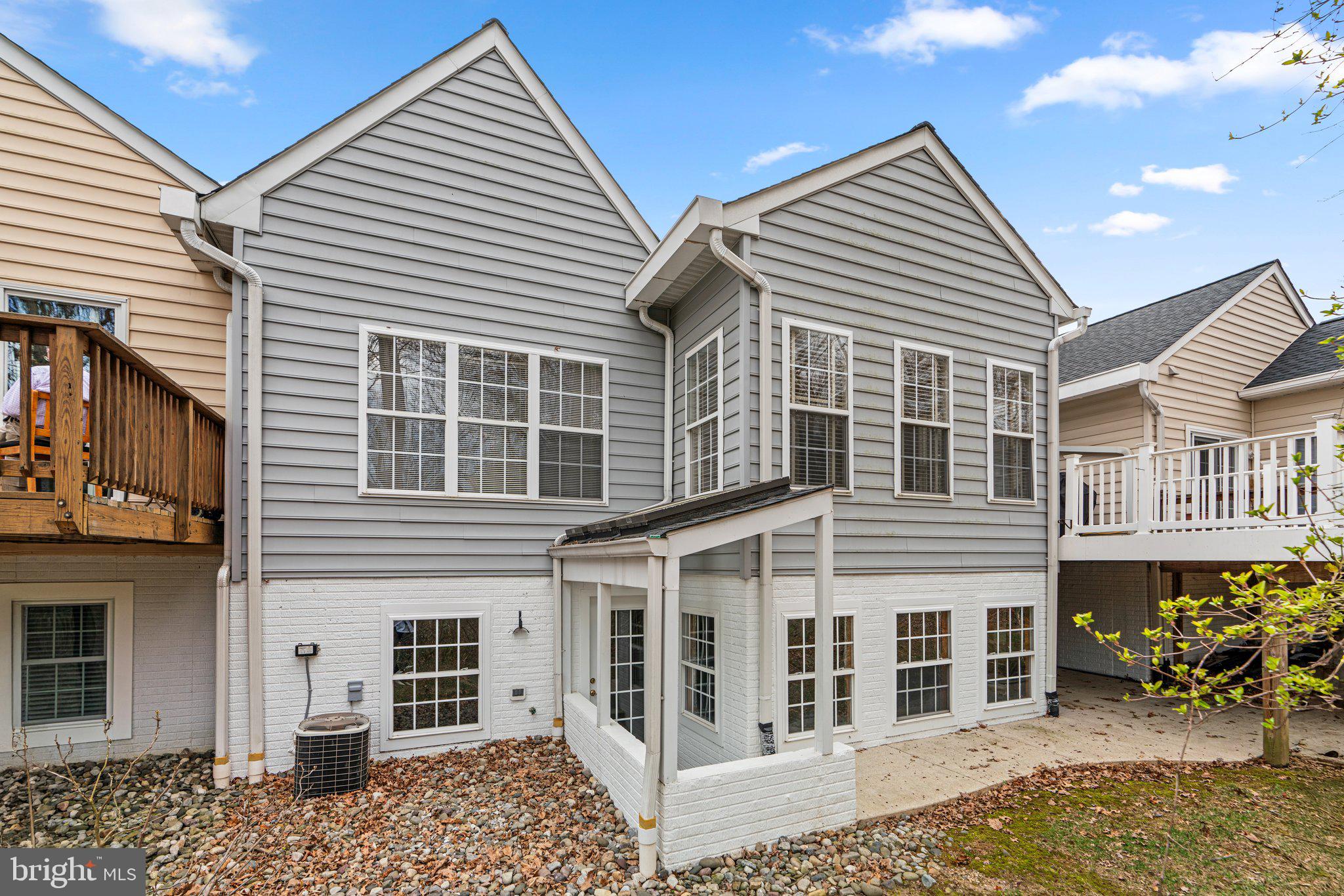 HICKORY CREST - Residential