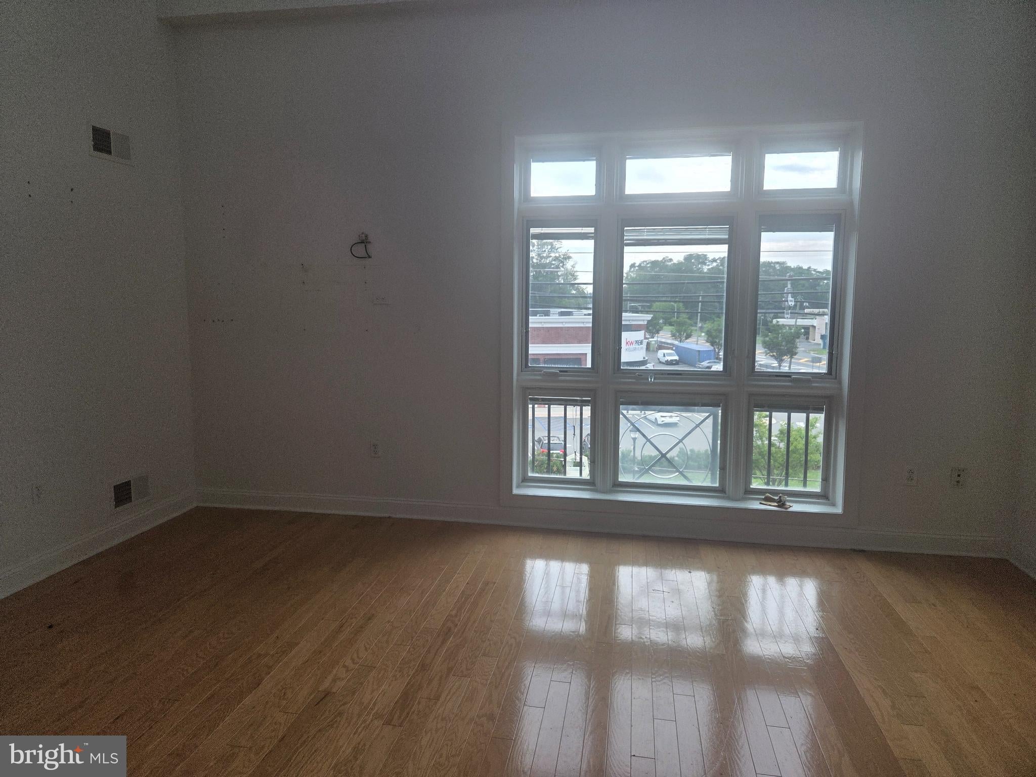 2360 ROUTE 33 UNIT 311