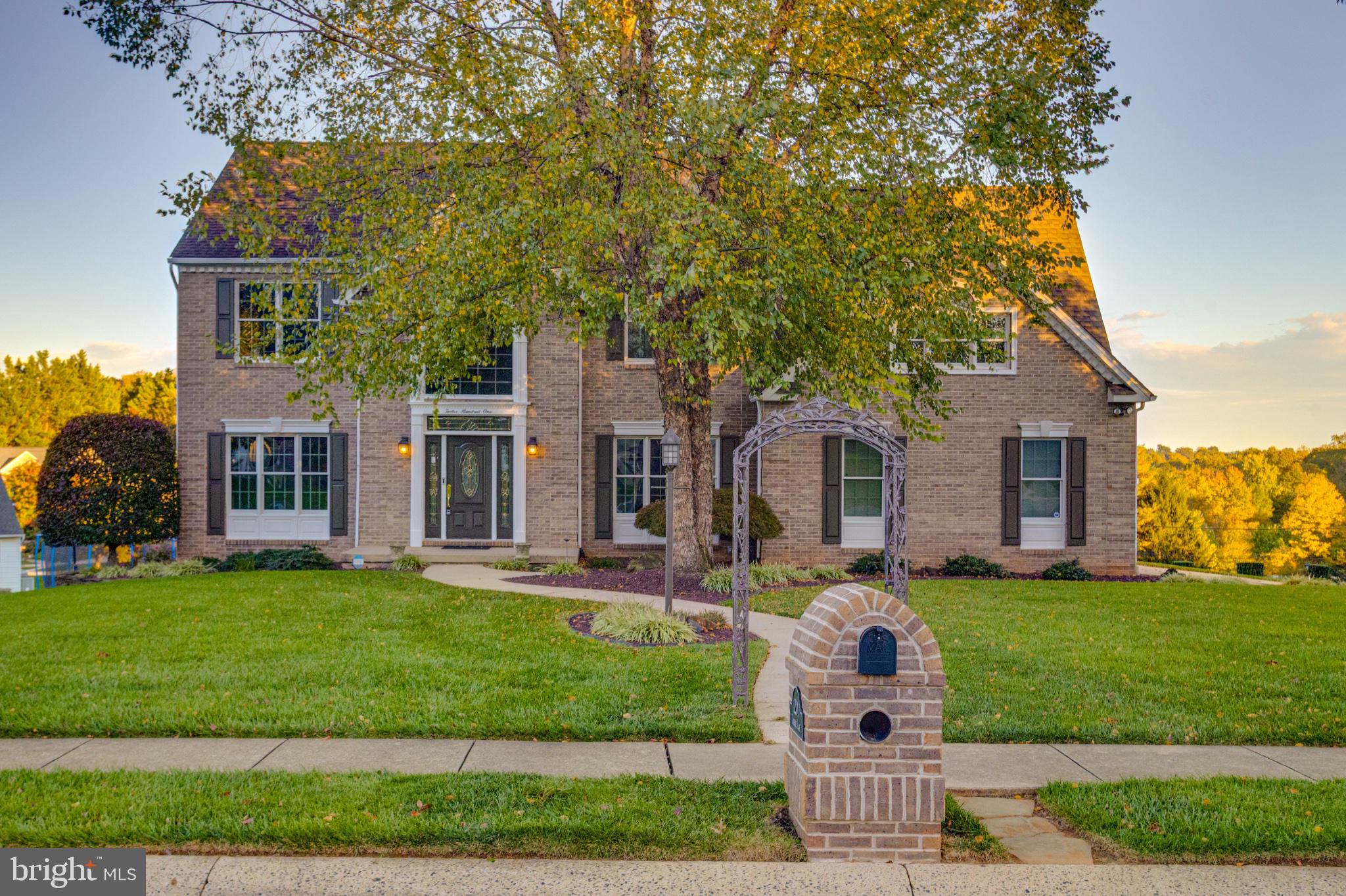 1201 CHESHIRE LANE