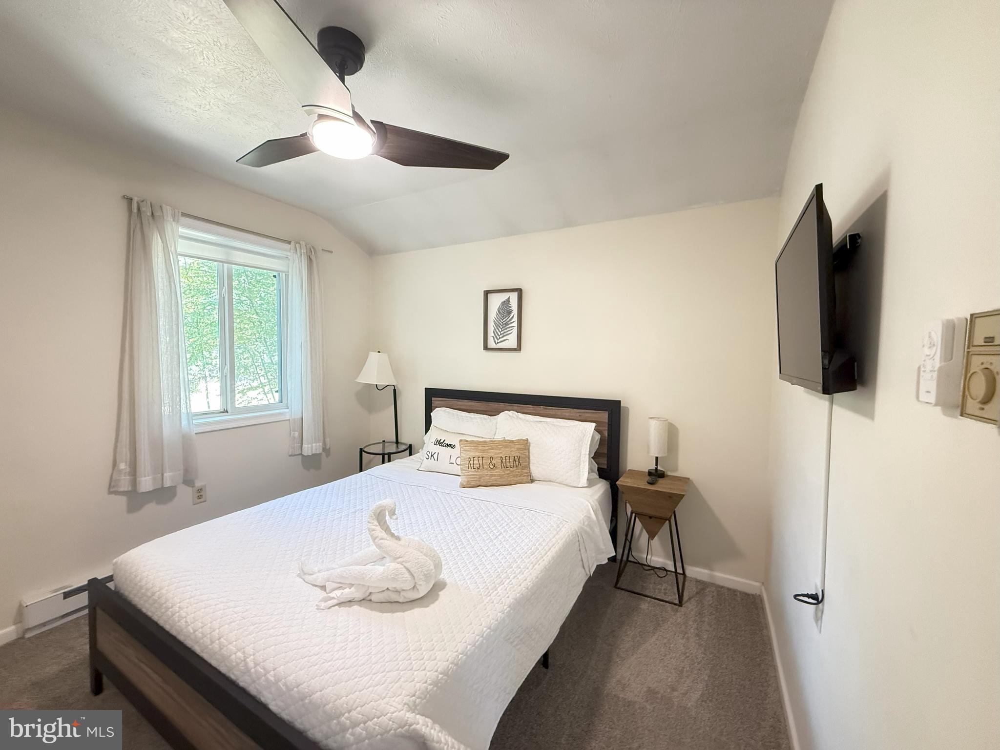 SAW CREEK ESTATES - Residential