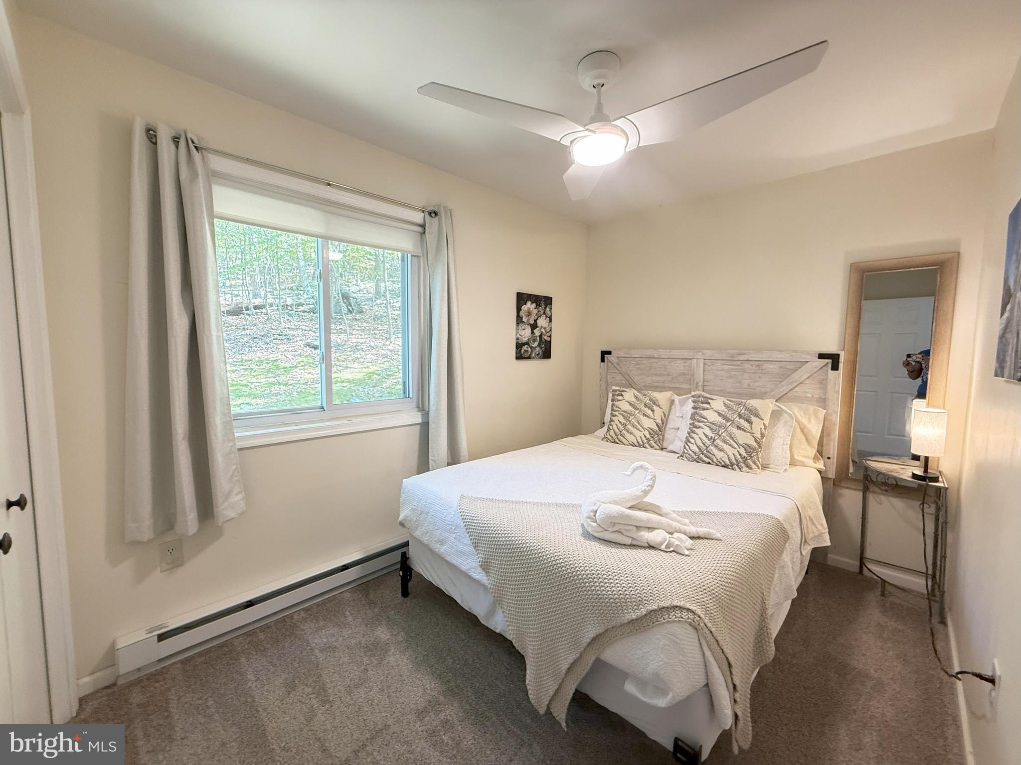 SAW CREEK ESTATES - Residential