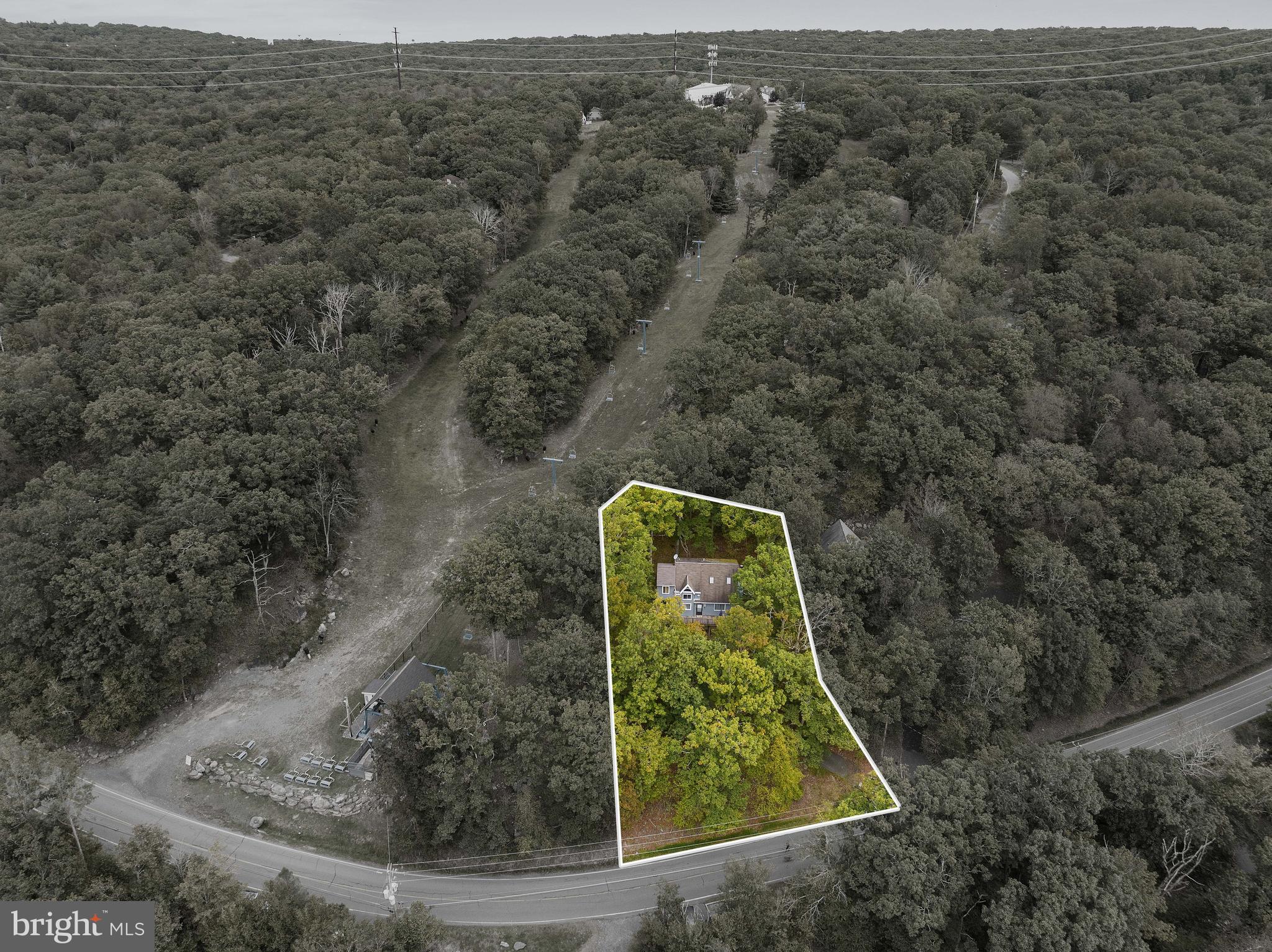 SAW CREEK ESTATES - Residential