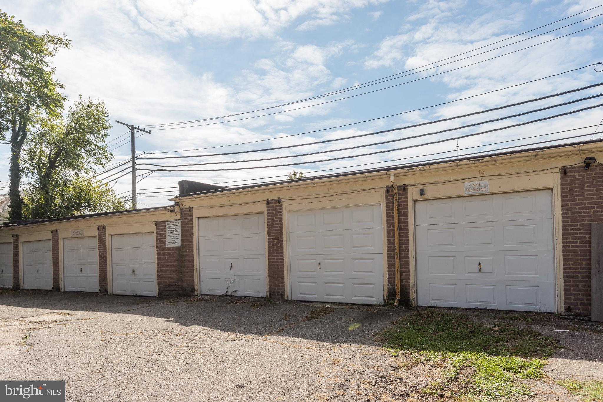 ROLAND PARK - Commercial Sale