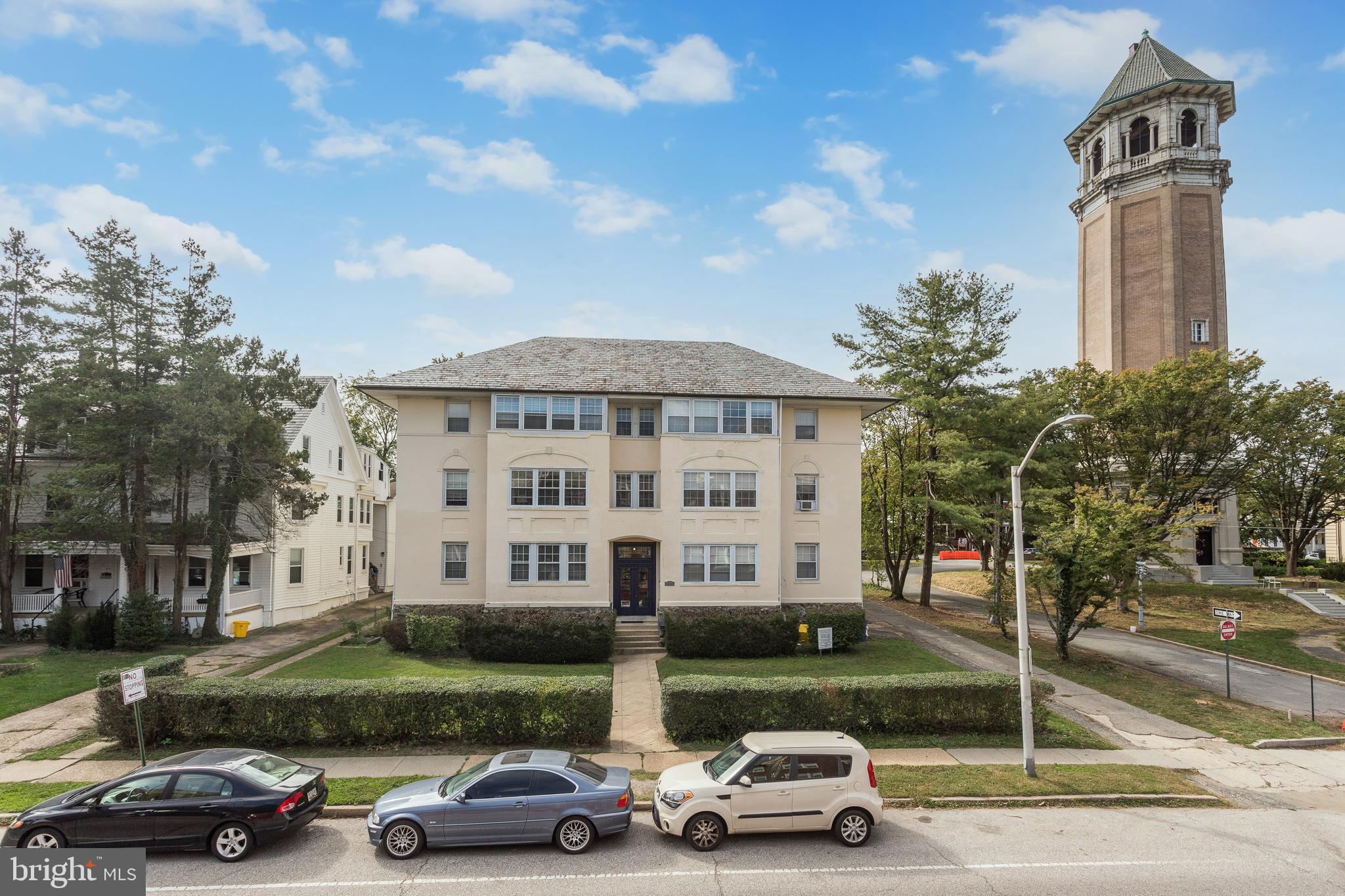 ROLAND PARK - Commercial Sale