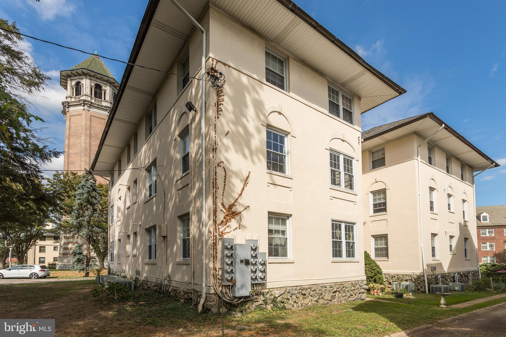 ROLAND PARK - Commercial Sale