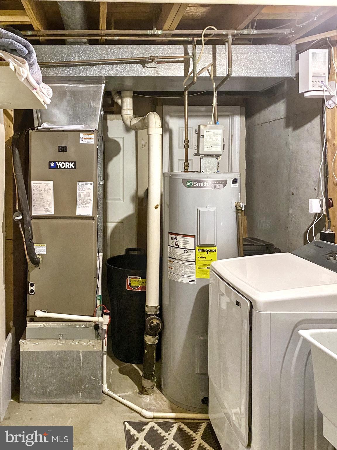 WILLOW HILLS- RESUB PARC - Residential