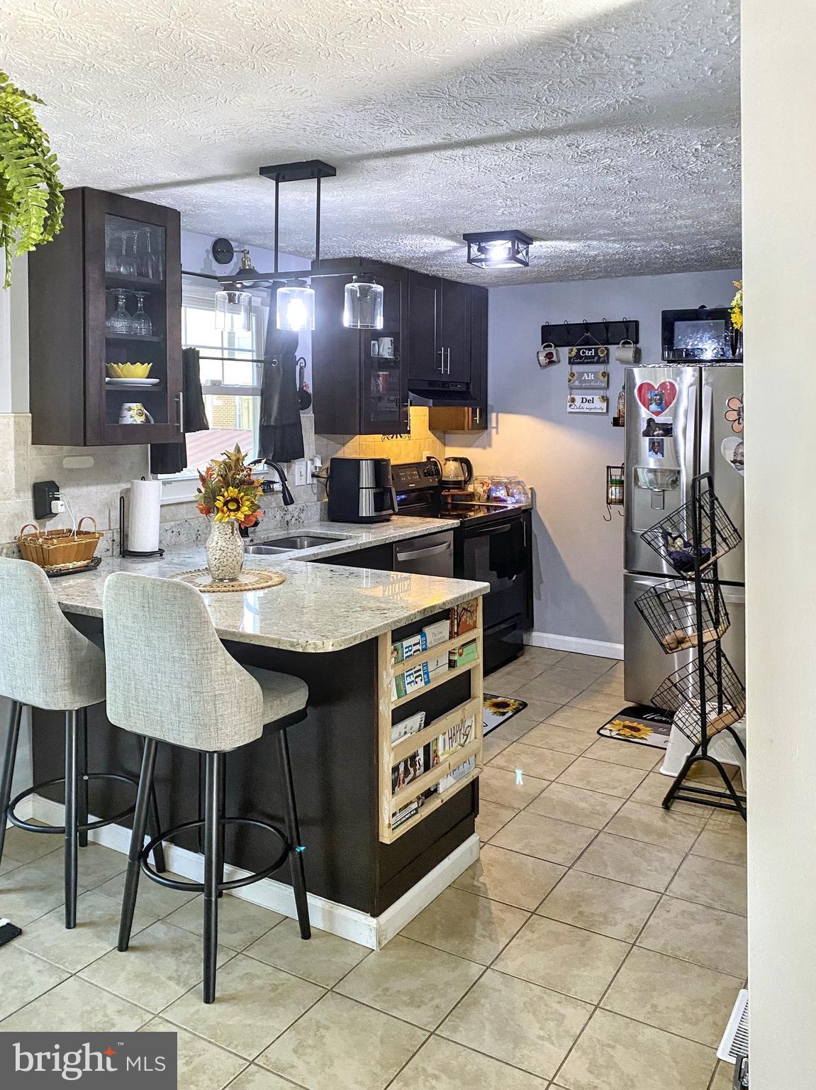 WILLOW HILLS- RESUB PARC - Residential