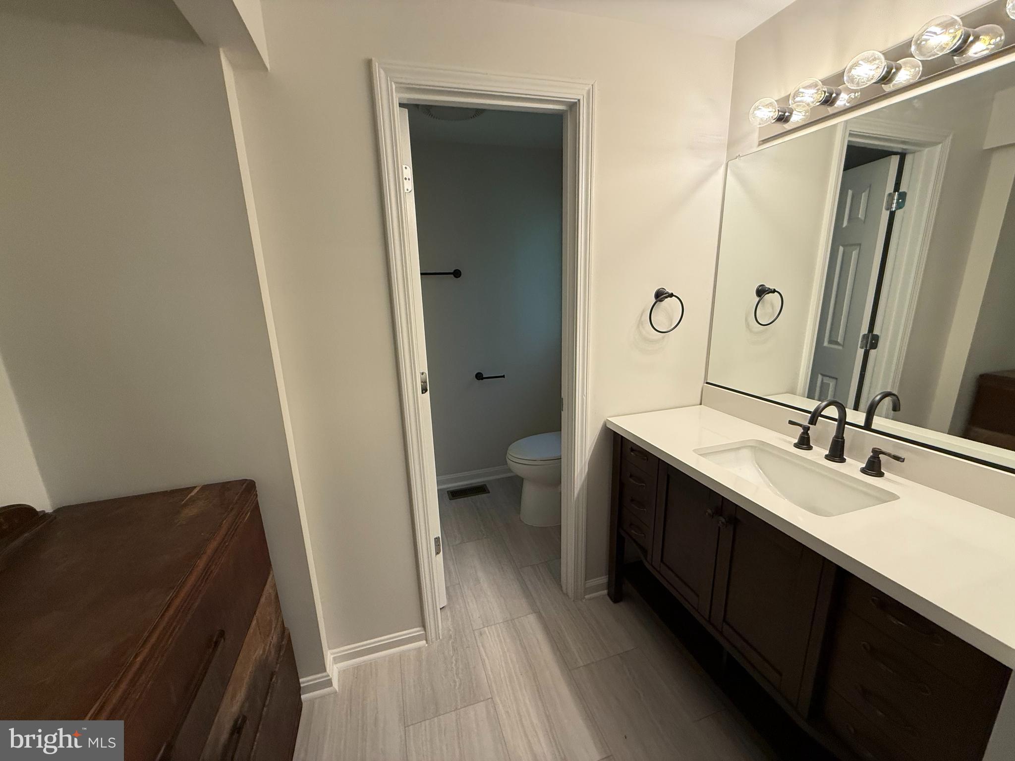 AQUIA HEIGHTS - Residential Lease