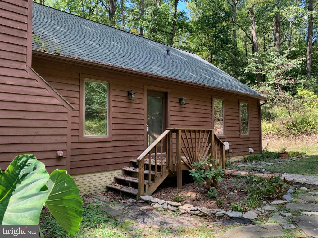 AQUIA HEIGHTS - Residential Lease