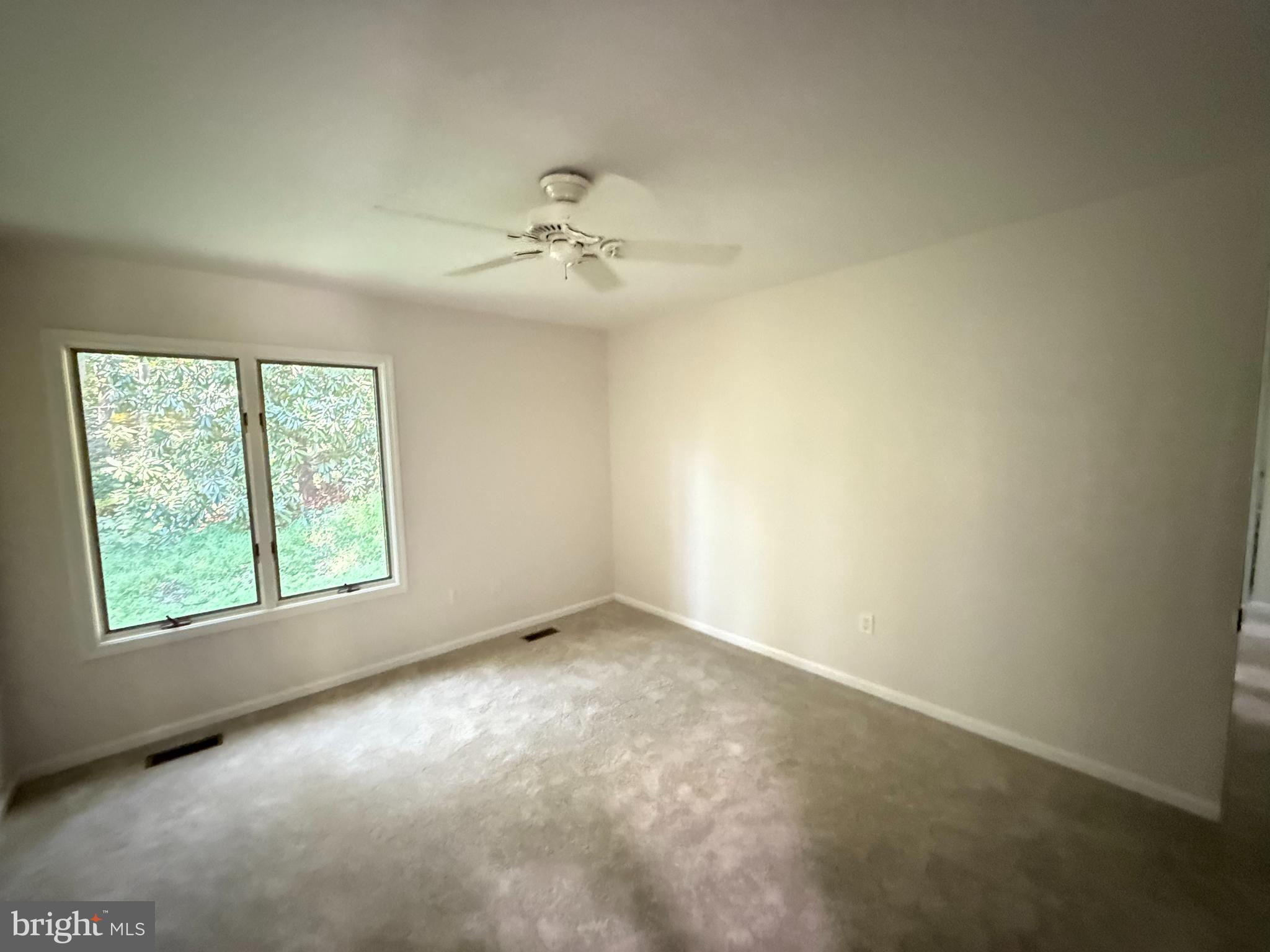 AQUIA HEIGHTS - Residential Lease