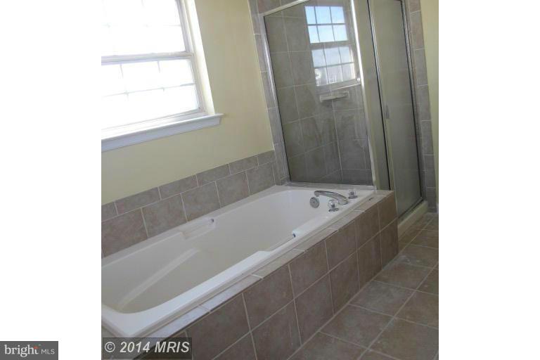 DALE CITY - Residential Lease