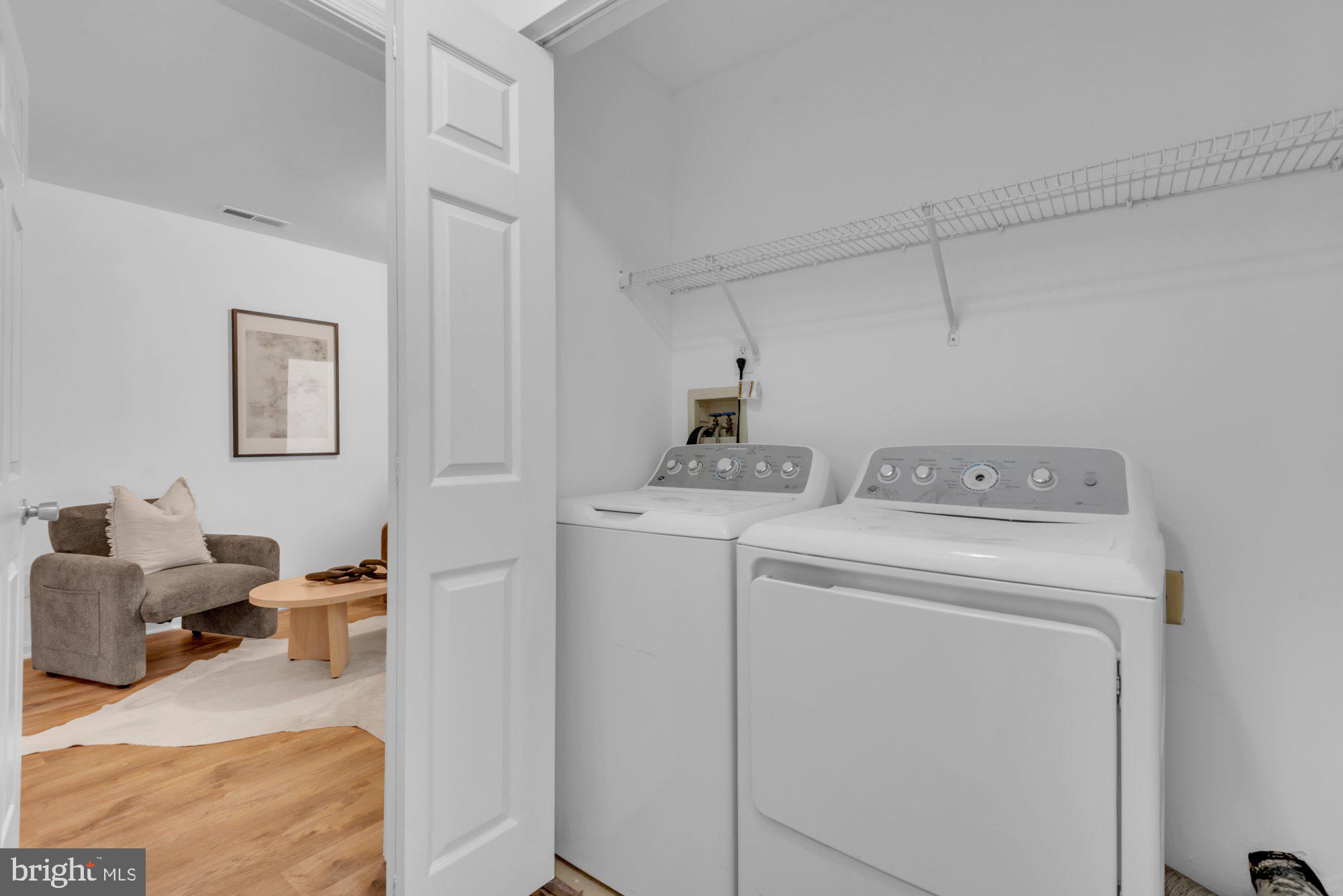 CARRIAGE PINES - Residential