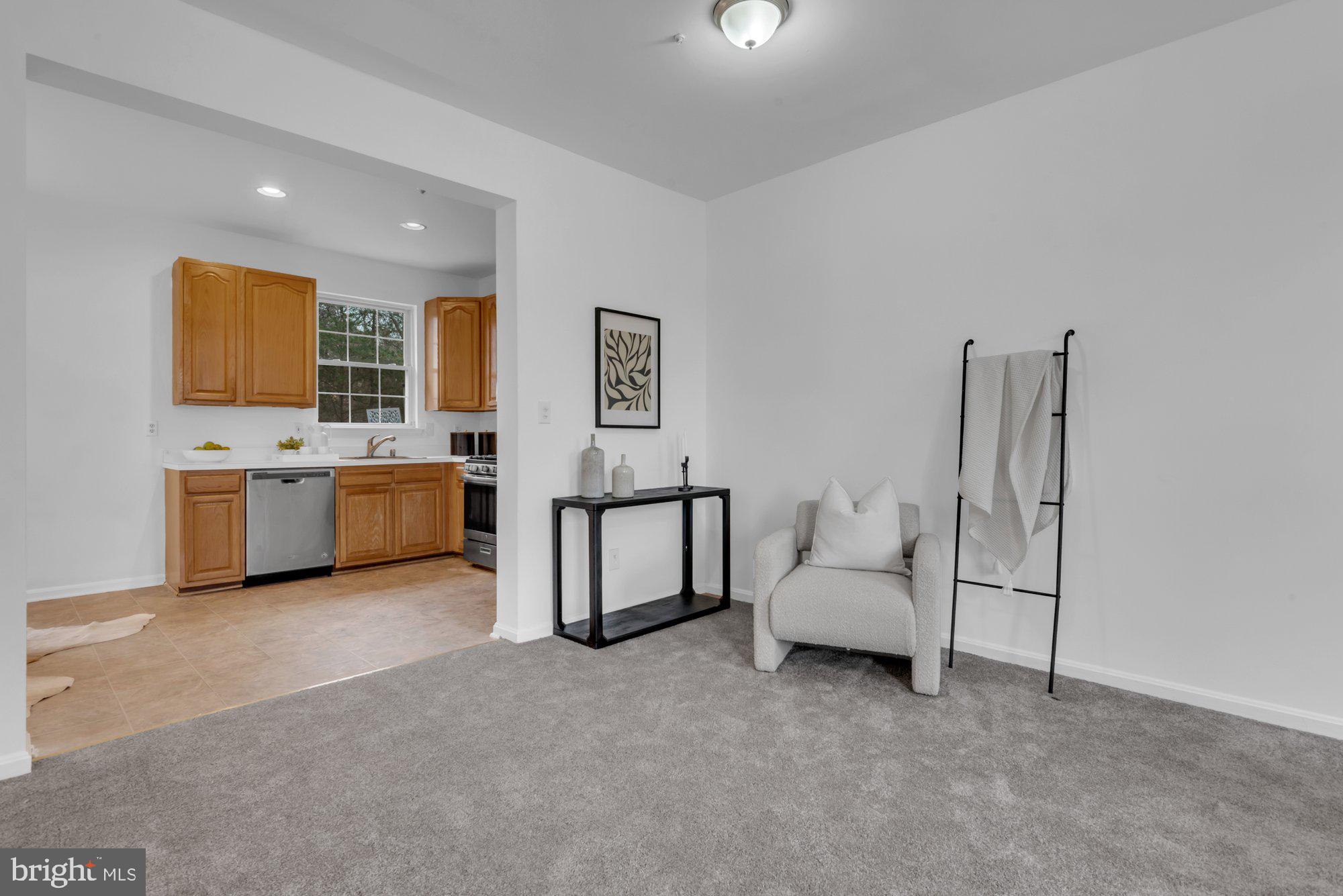 CARRIAGE PINES - Residential