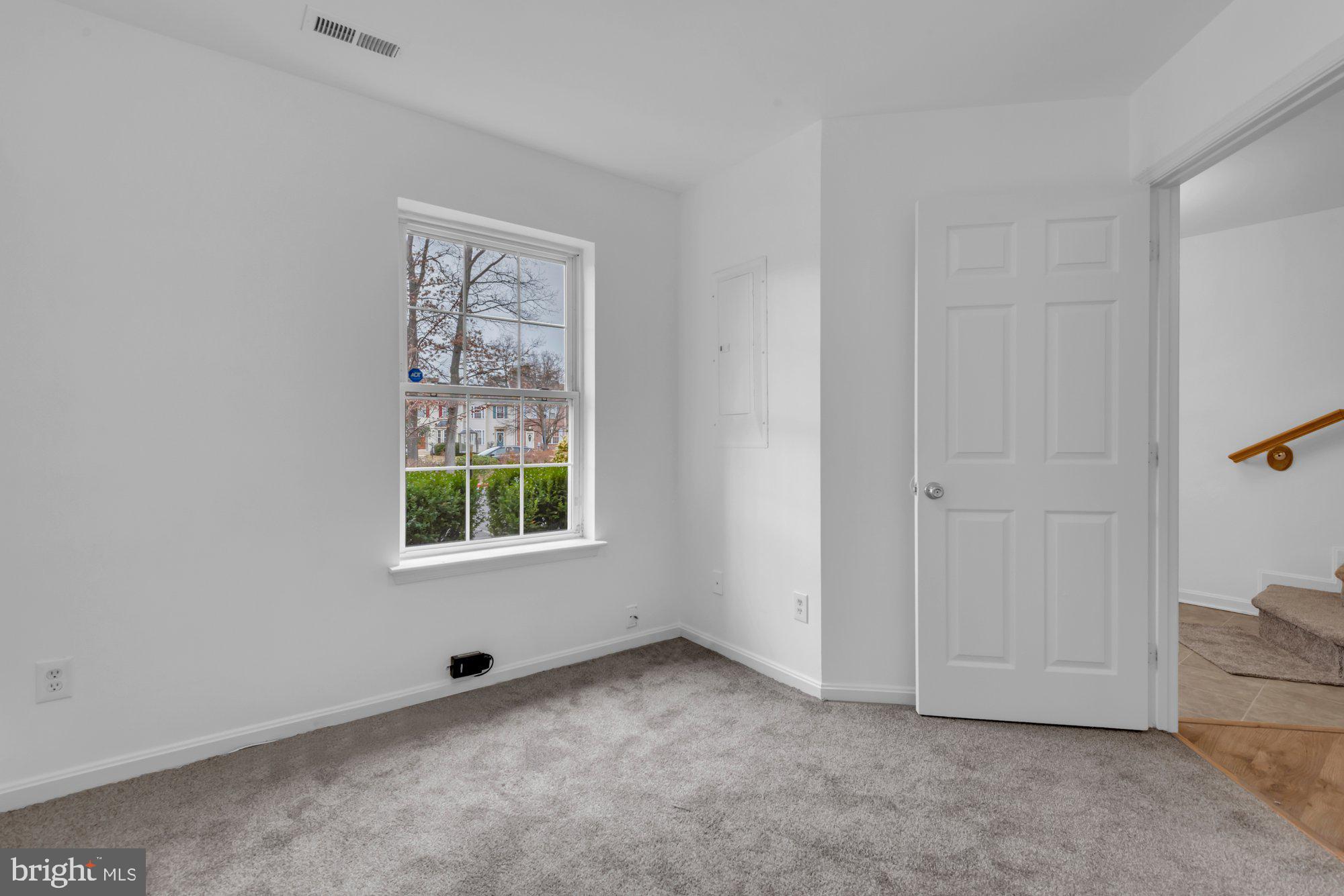 CARRIAGE PINES - Residential