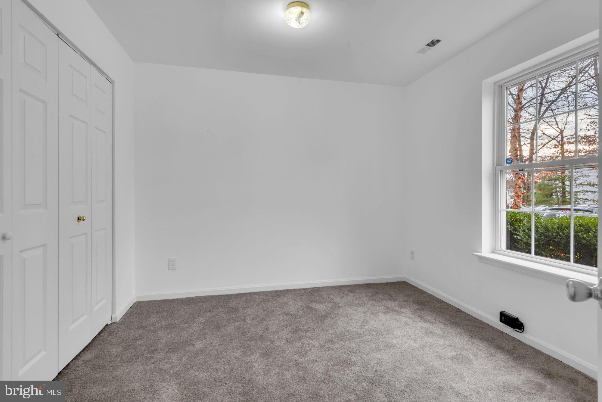 CARRIAGE PINES - Residential