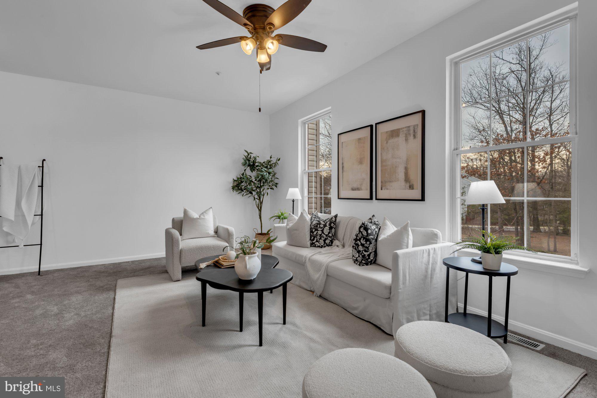 CARRIAGE PINES - Residential