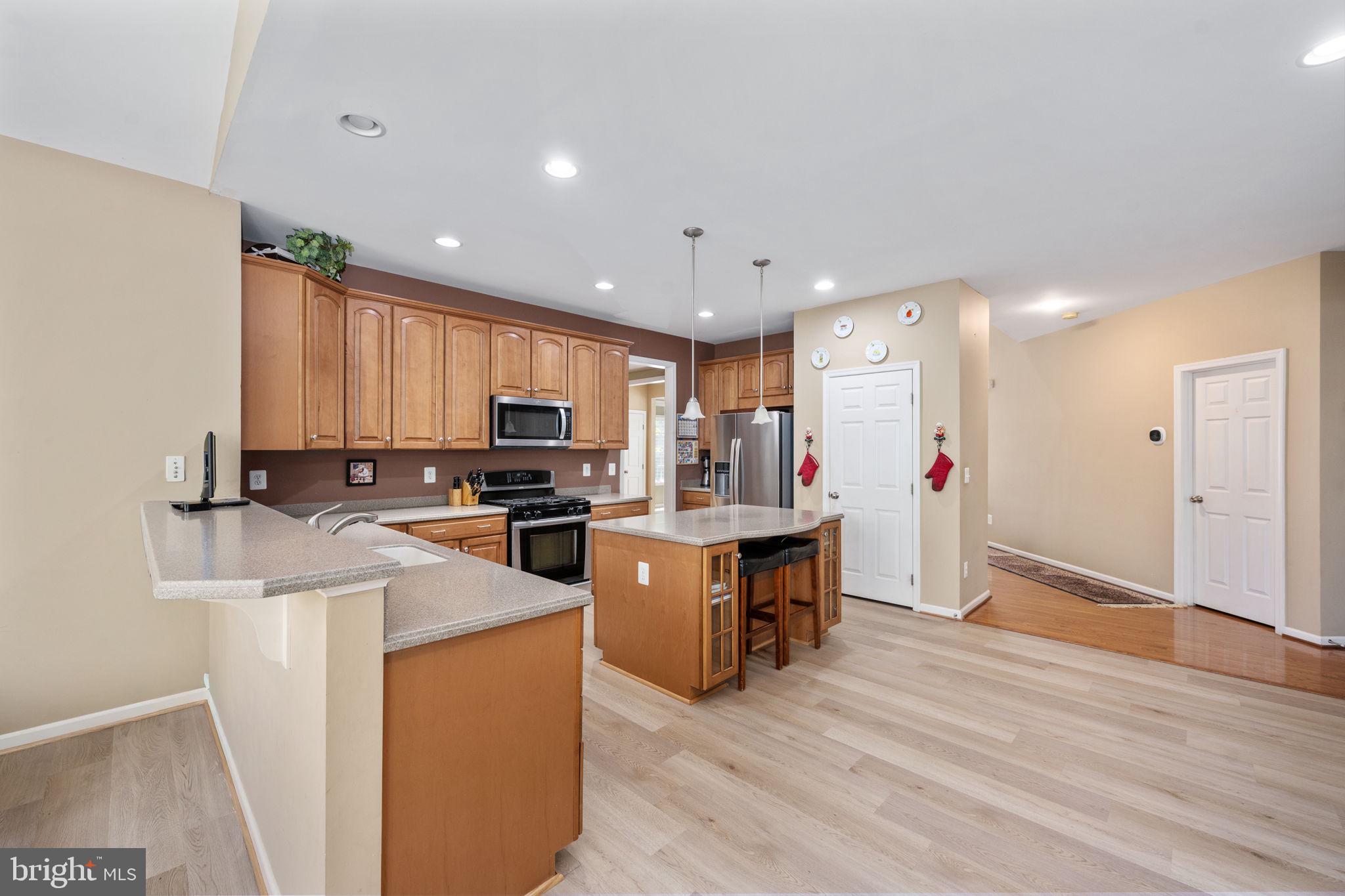 LINTON CREST - Residential