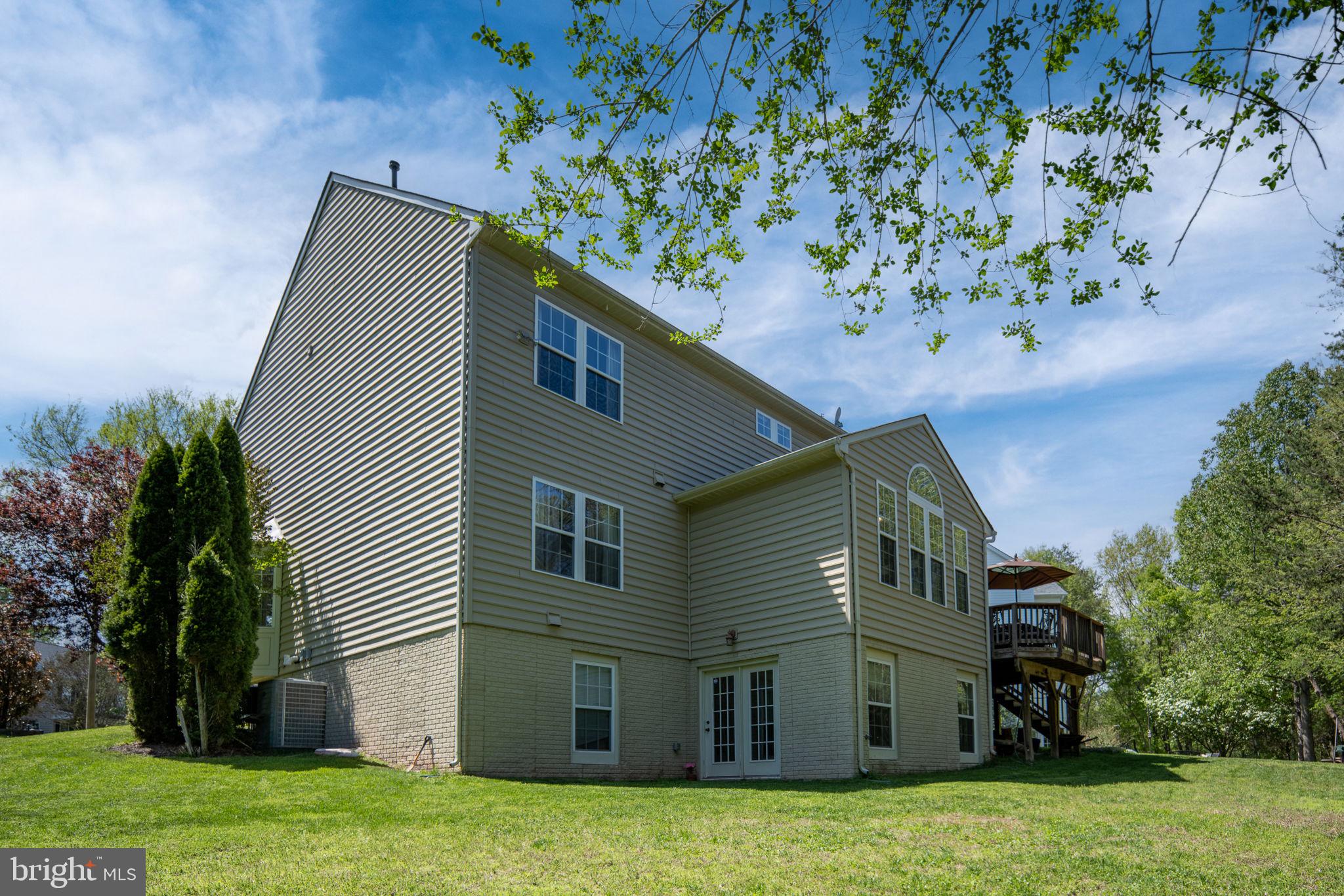 LINTON CREST - Residential