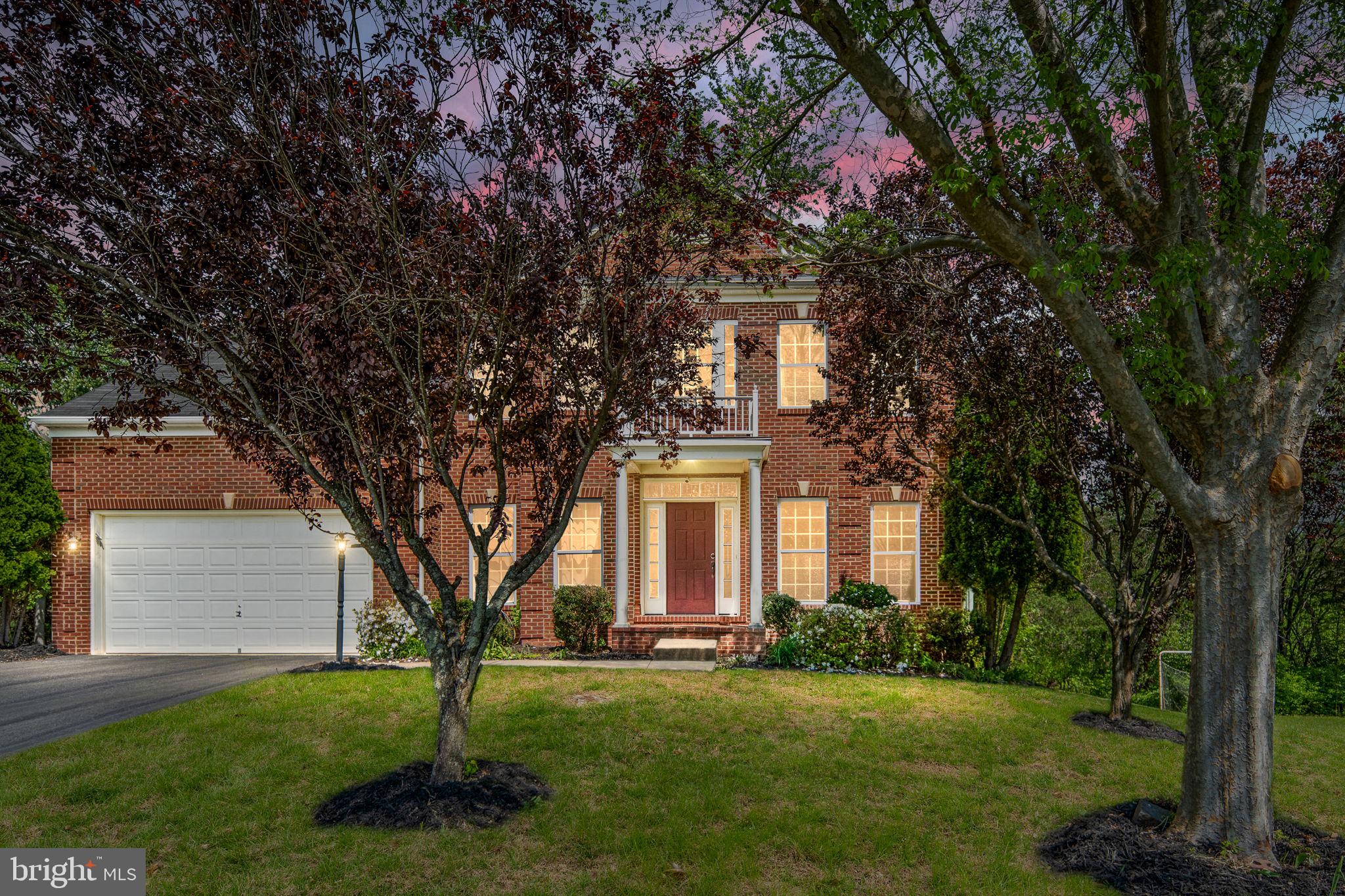 LINTON CREST - Residential