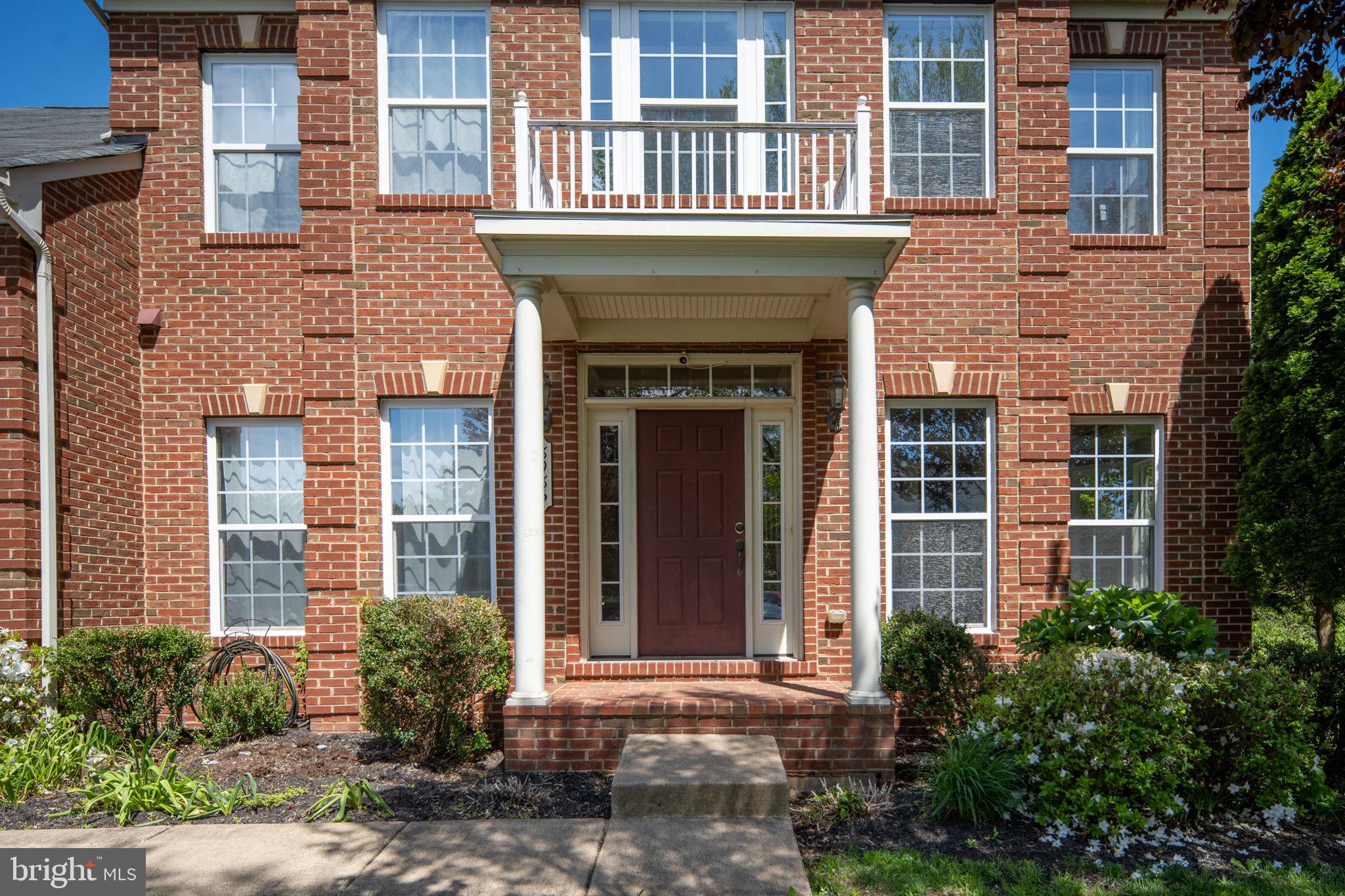 LINTON CREST - Residential