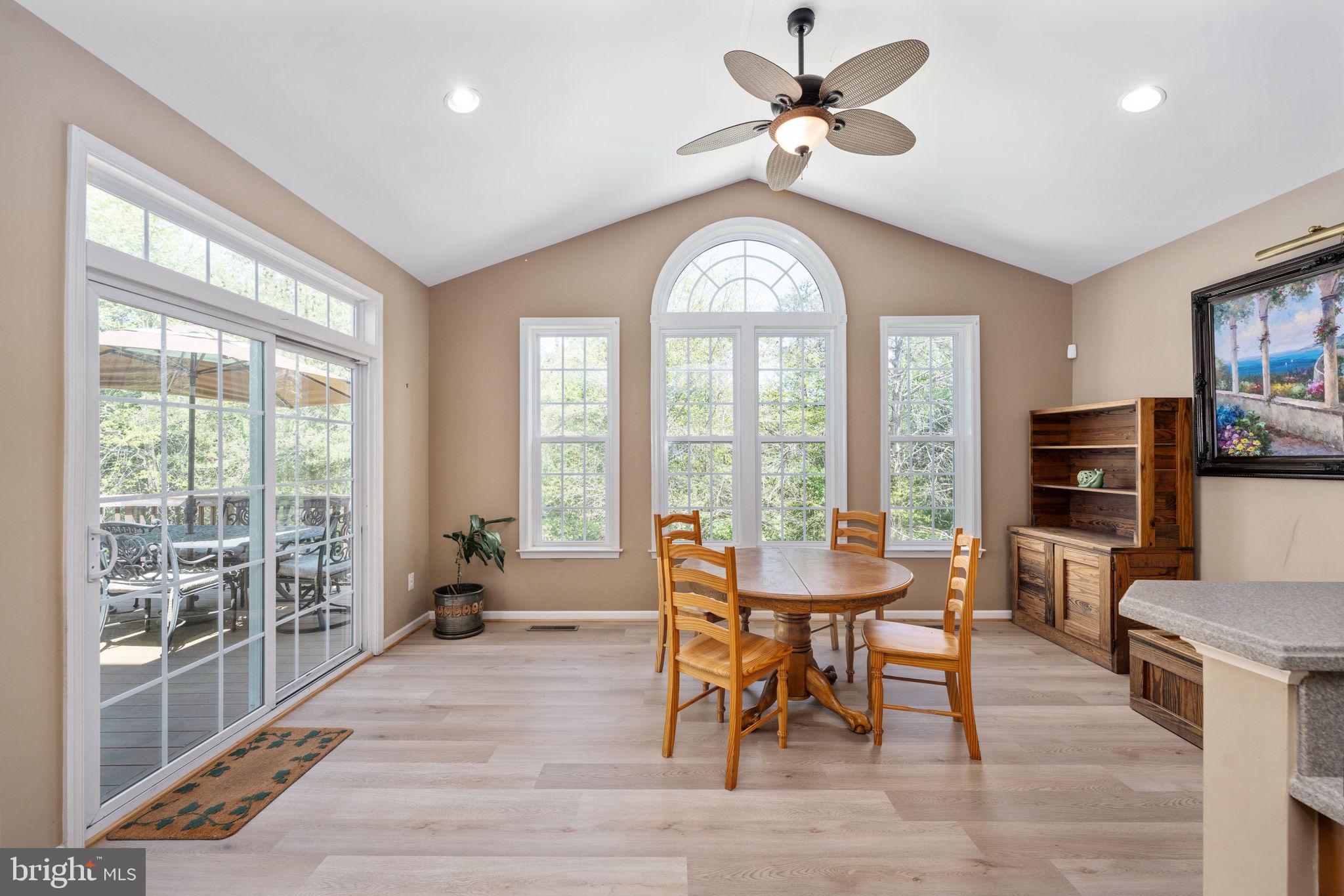 LINTON CREST - Residential