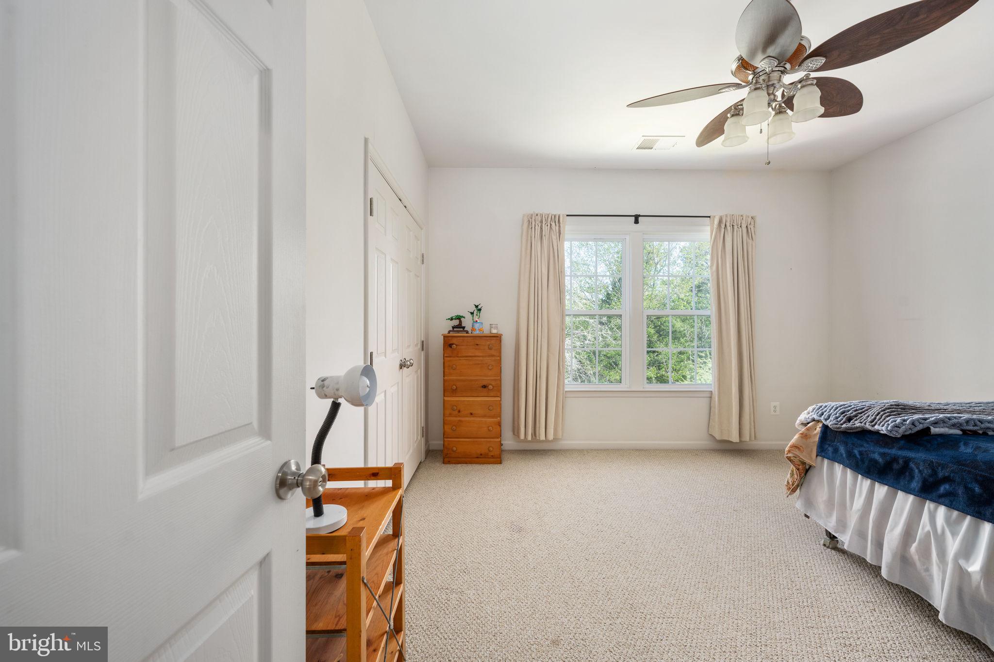 LINTON CREST - Residential