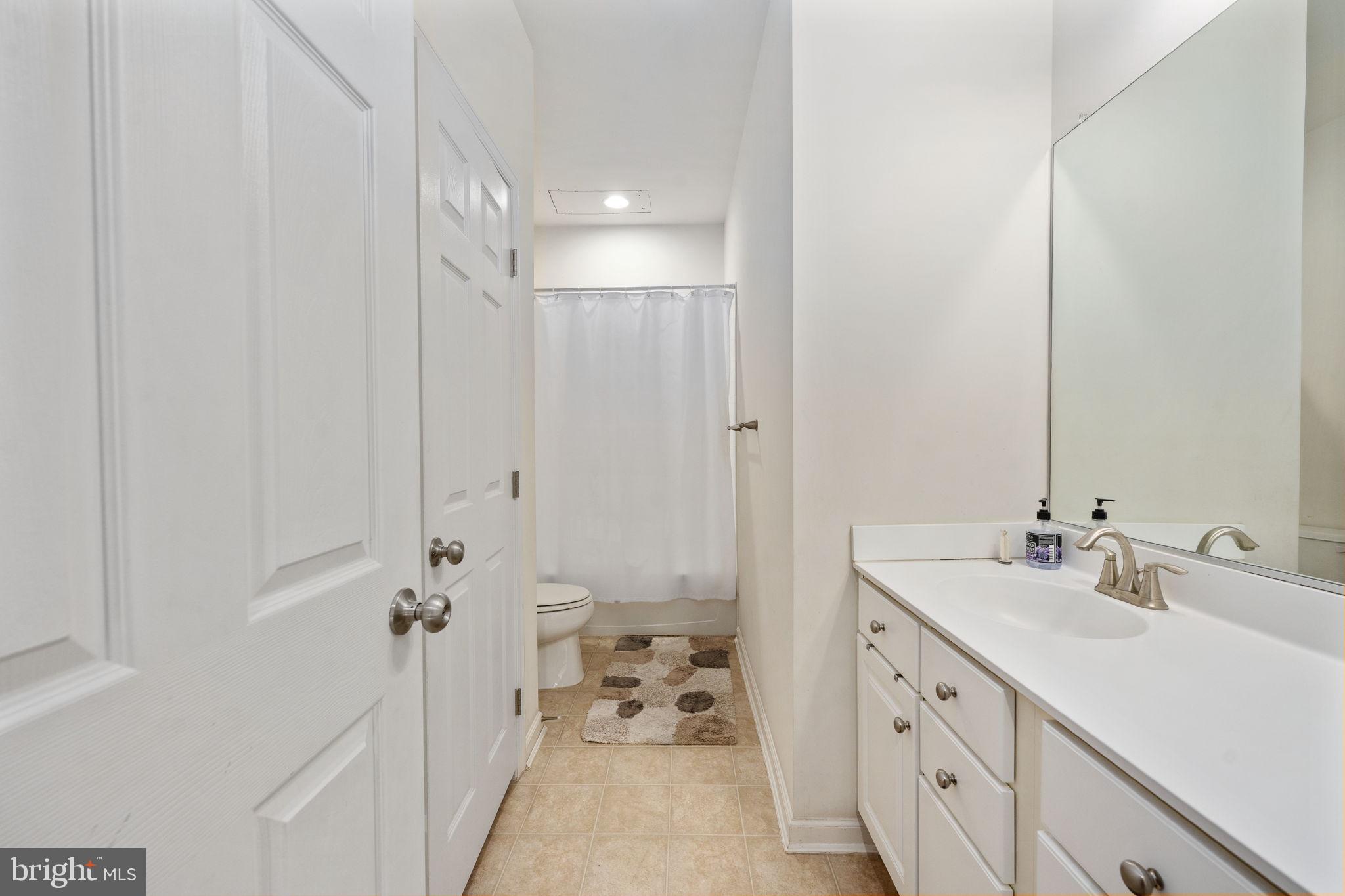 LINTON CREST - Residential