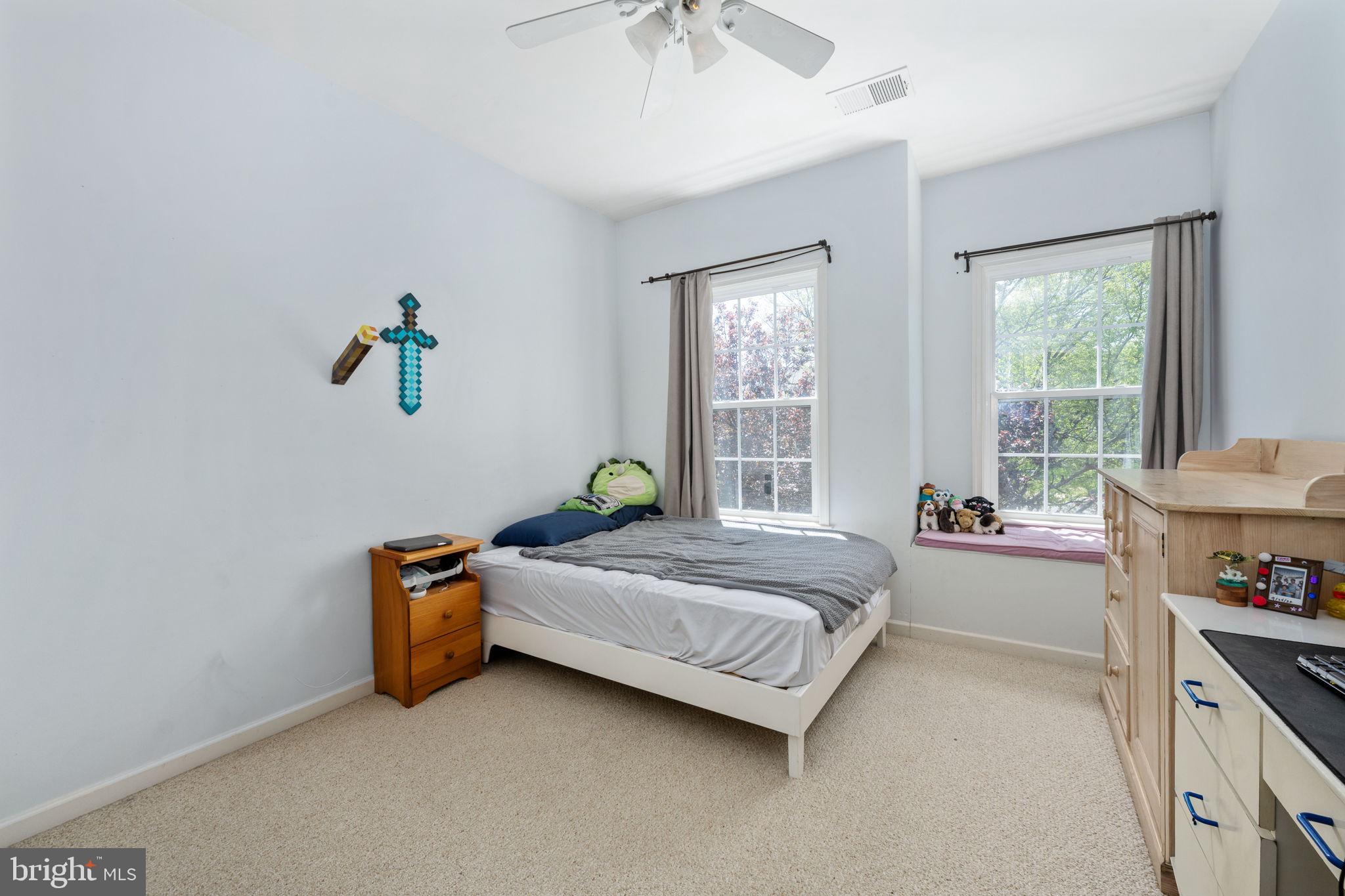 LINTON CREST - Residential