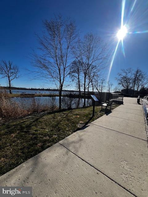 WATERSIDE - Residential