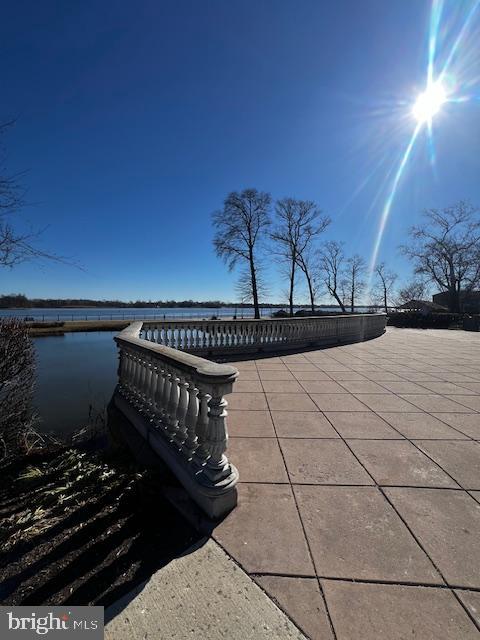 WATERSIDE - Residential