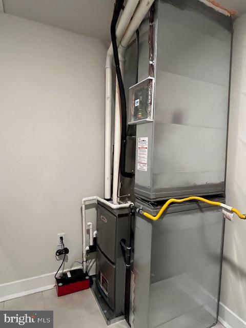 WATERSIDE - Residential