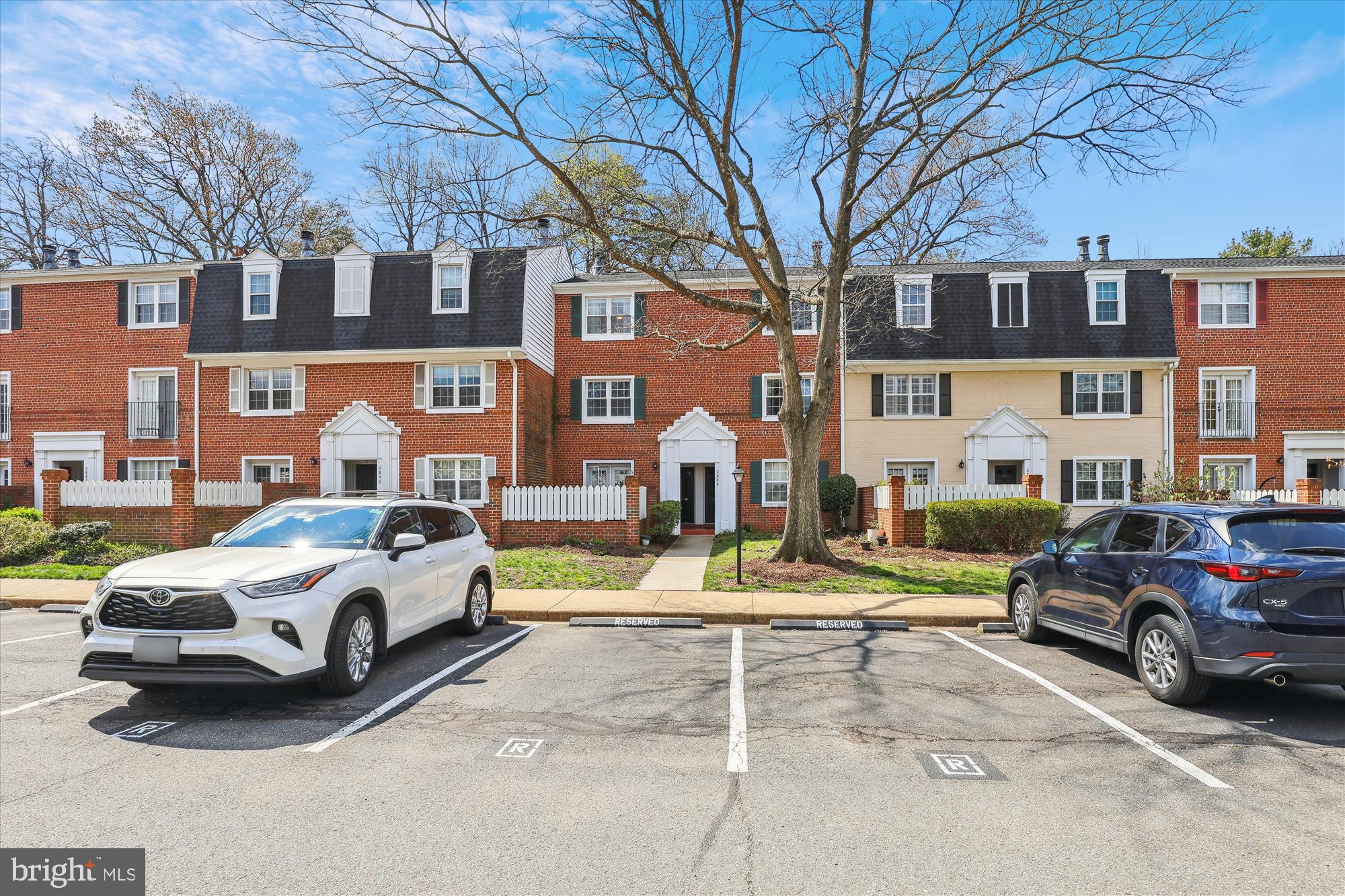 THE ARLINGTON - Residential