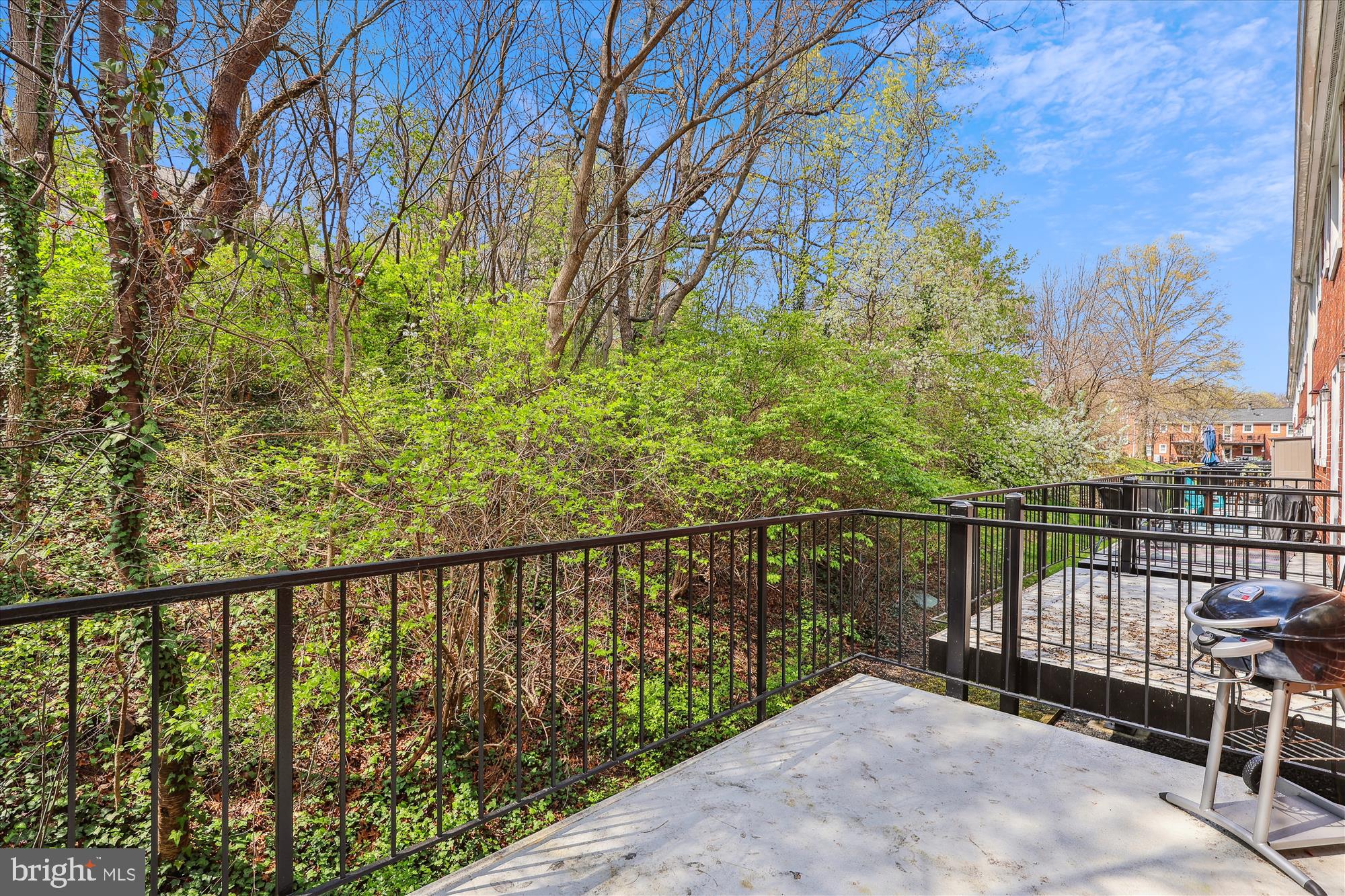 THE ARLINGTON - Residential