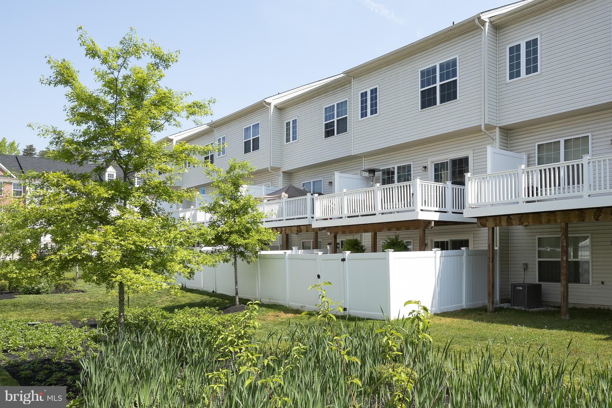 STONEHOUSE RUN - Residential