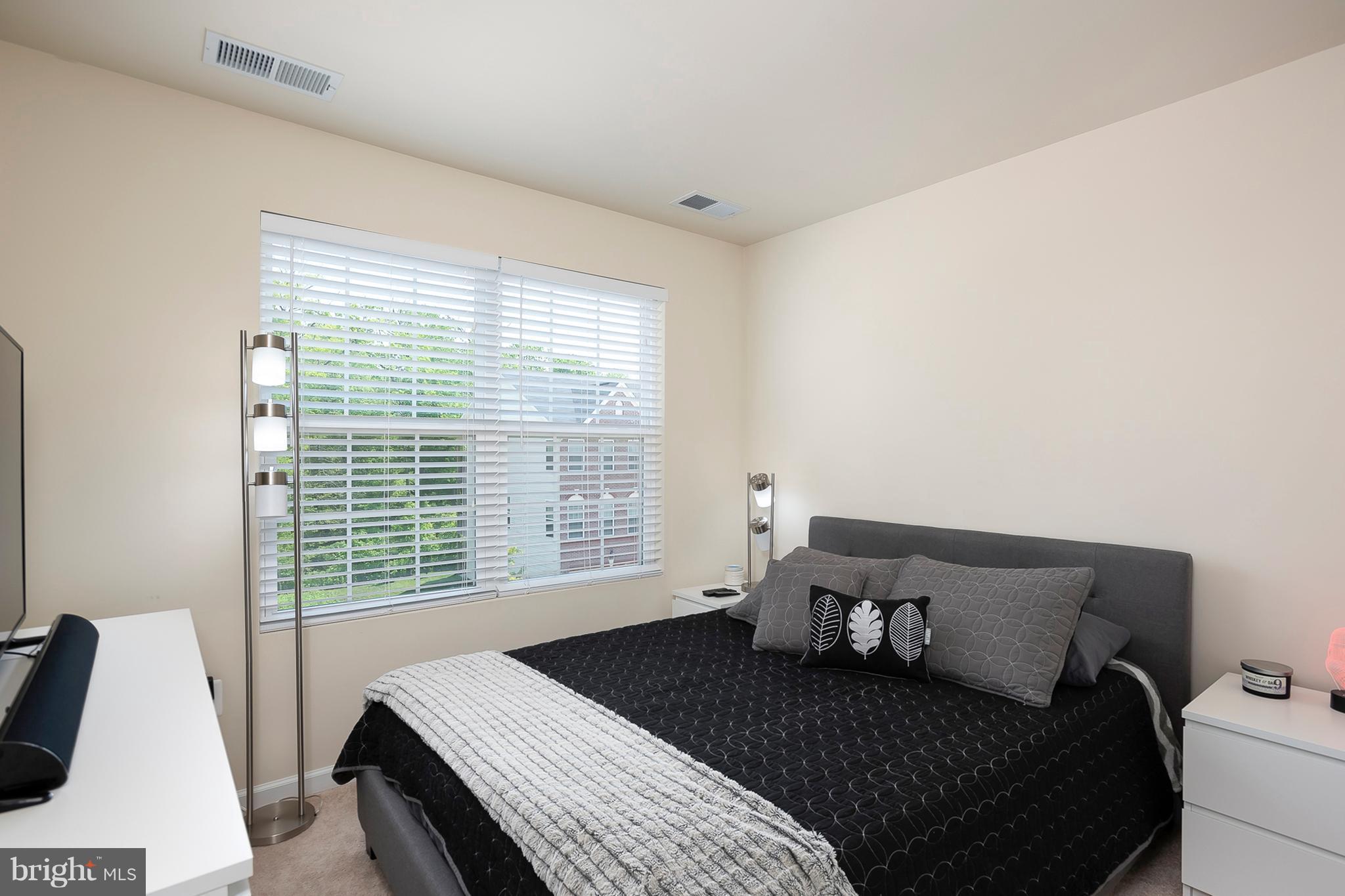 STONEHOUSE RUN - Residential