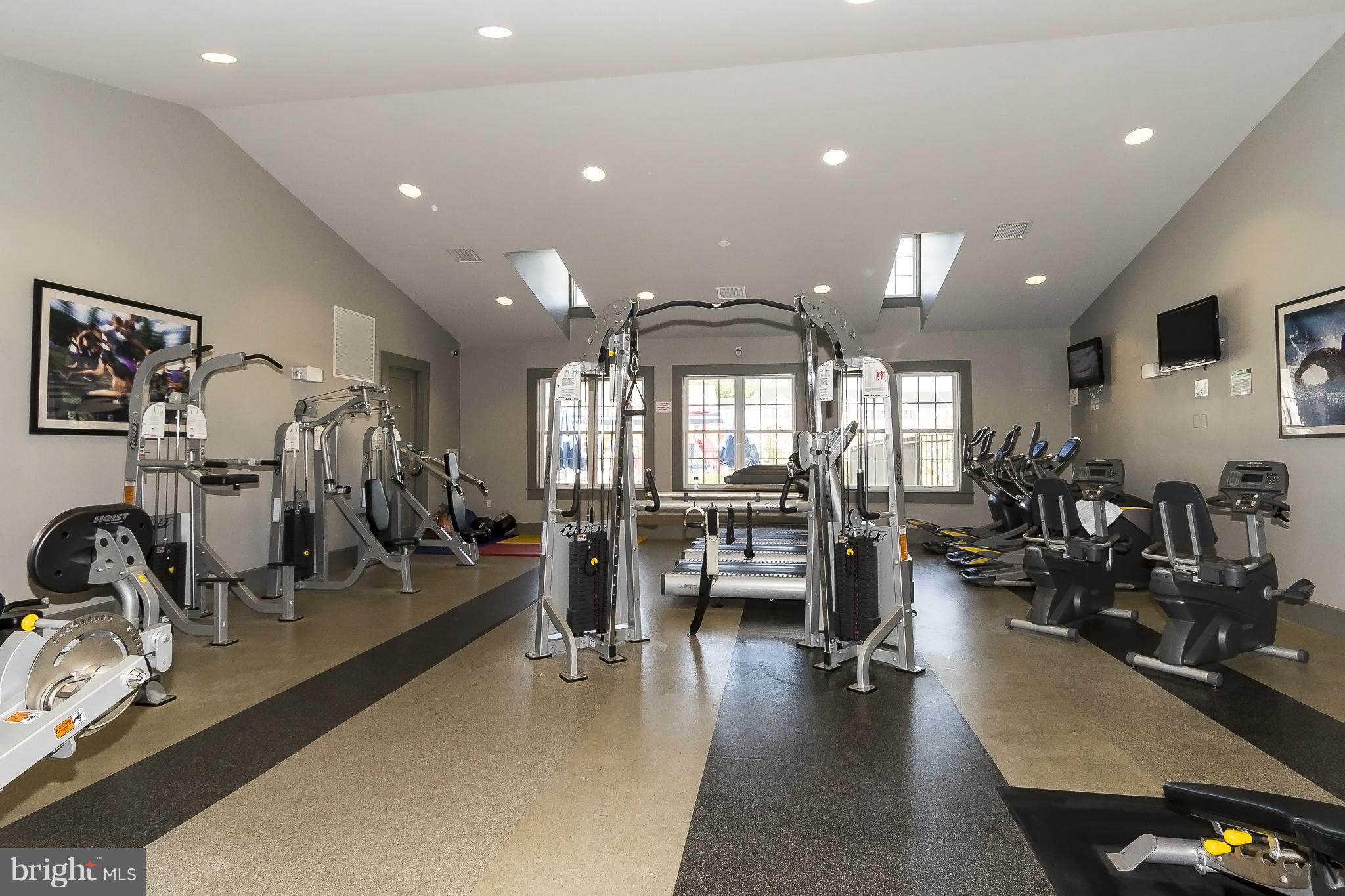 STONEHOUSE RUN - Residential