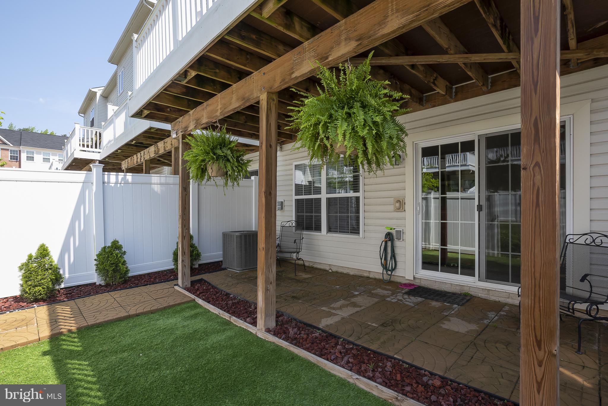 STONEHOUSE RUN - Residential