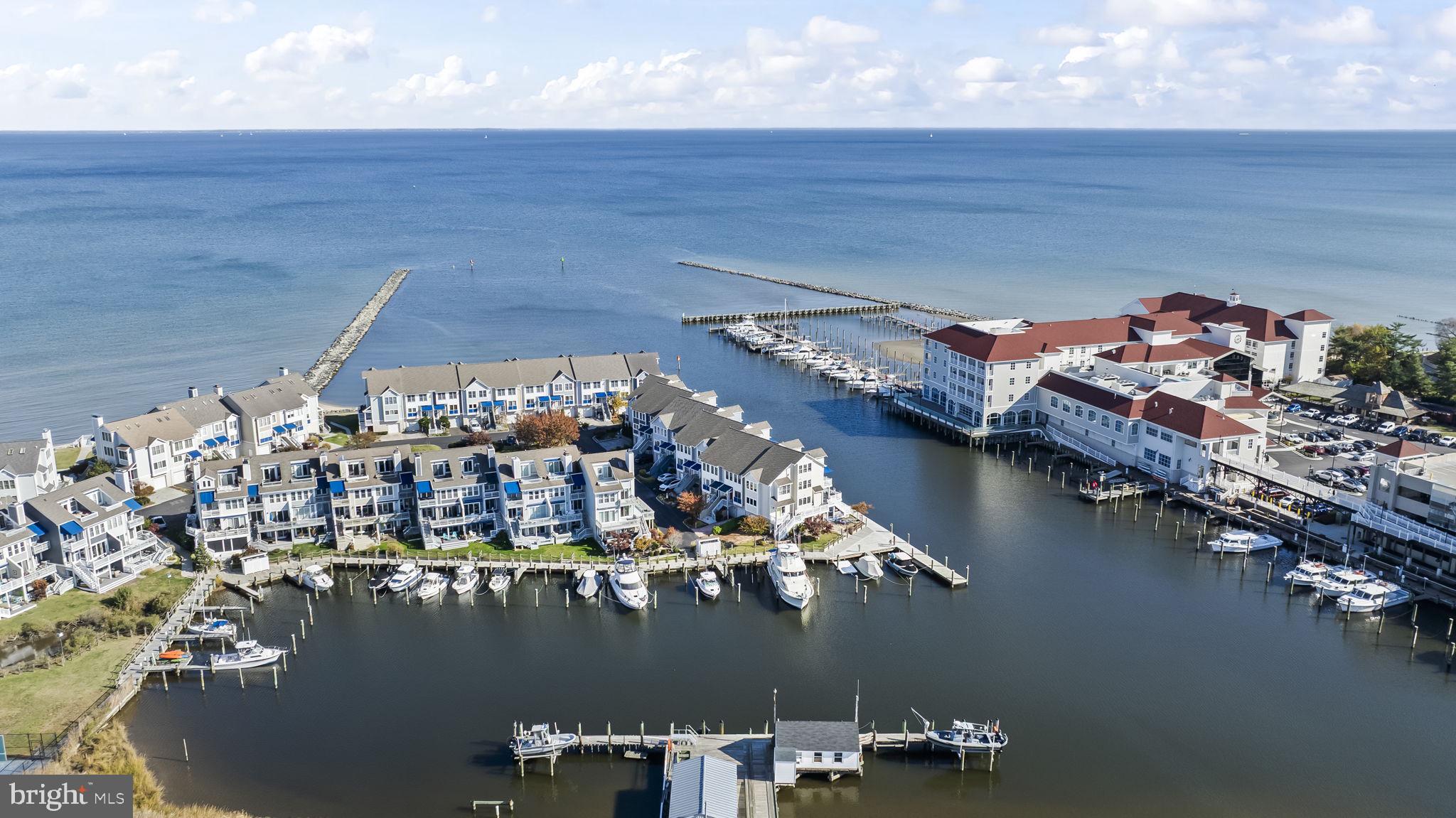 WINDWARD KEY - Residential