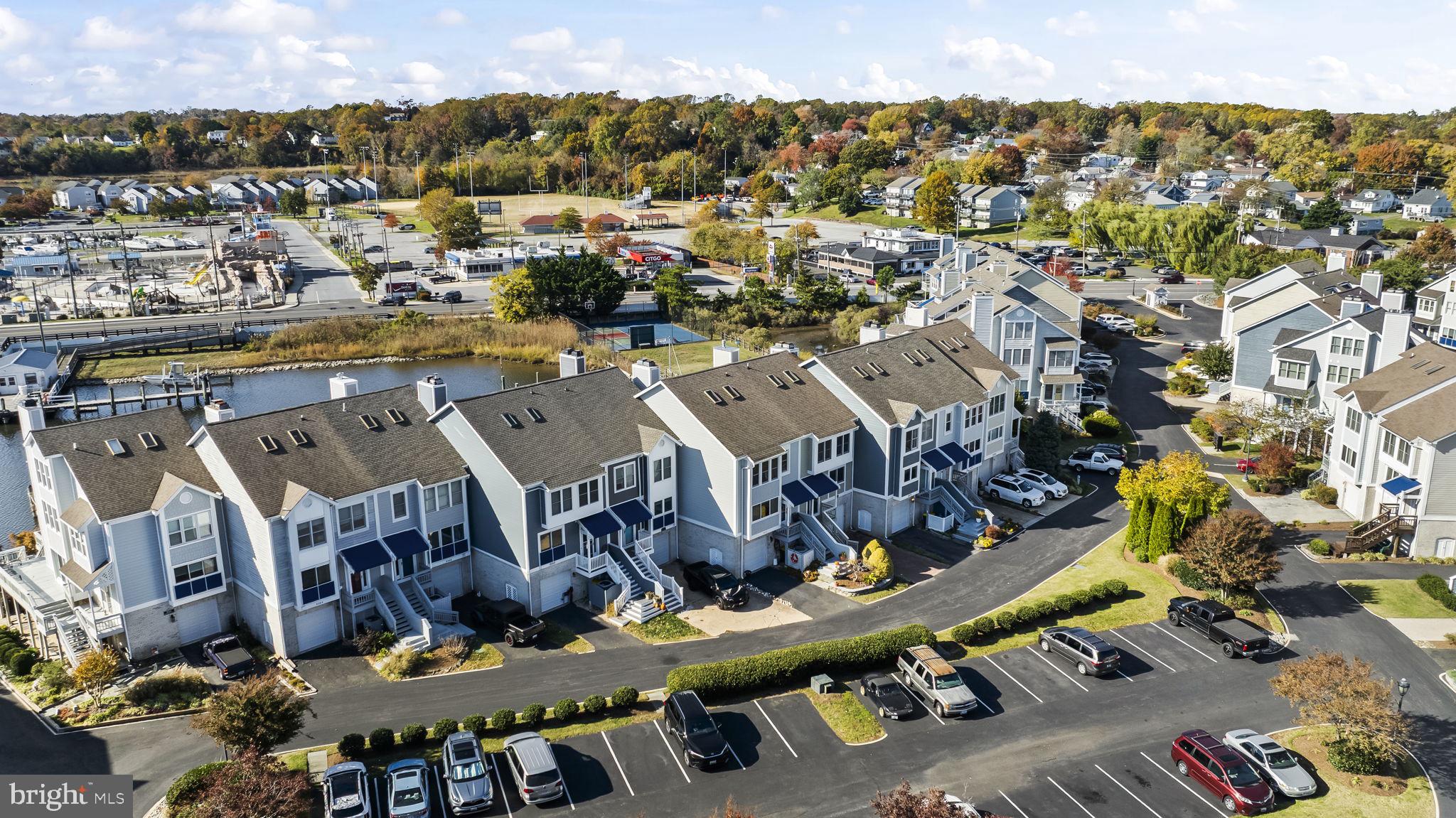 WINDWARD KEY - Residential