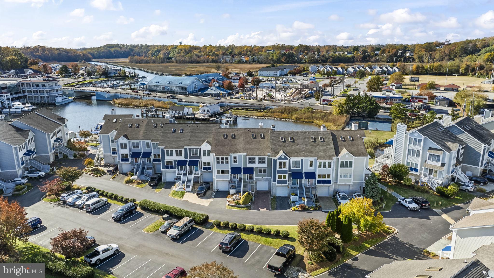 WINDWARD KEY - Residential