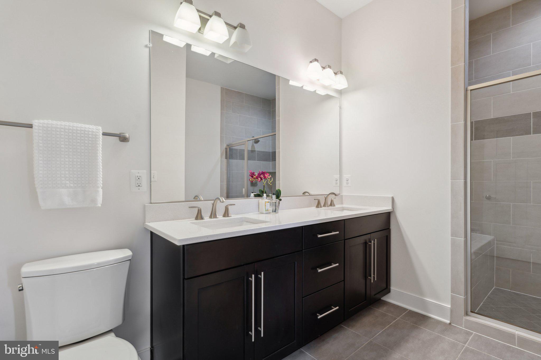 COLUMBIA - Residential