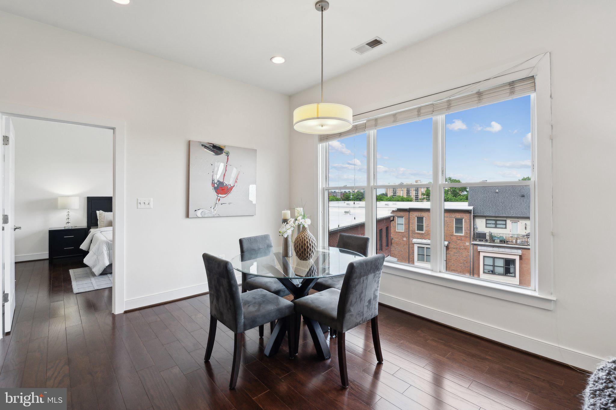 COLUMBIA - Residential