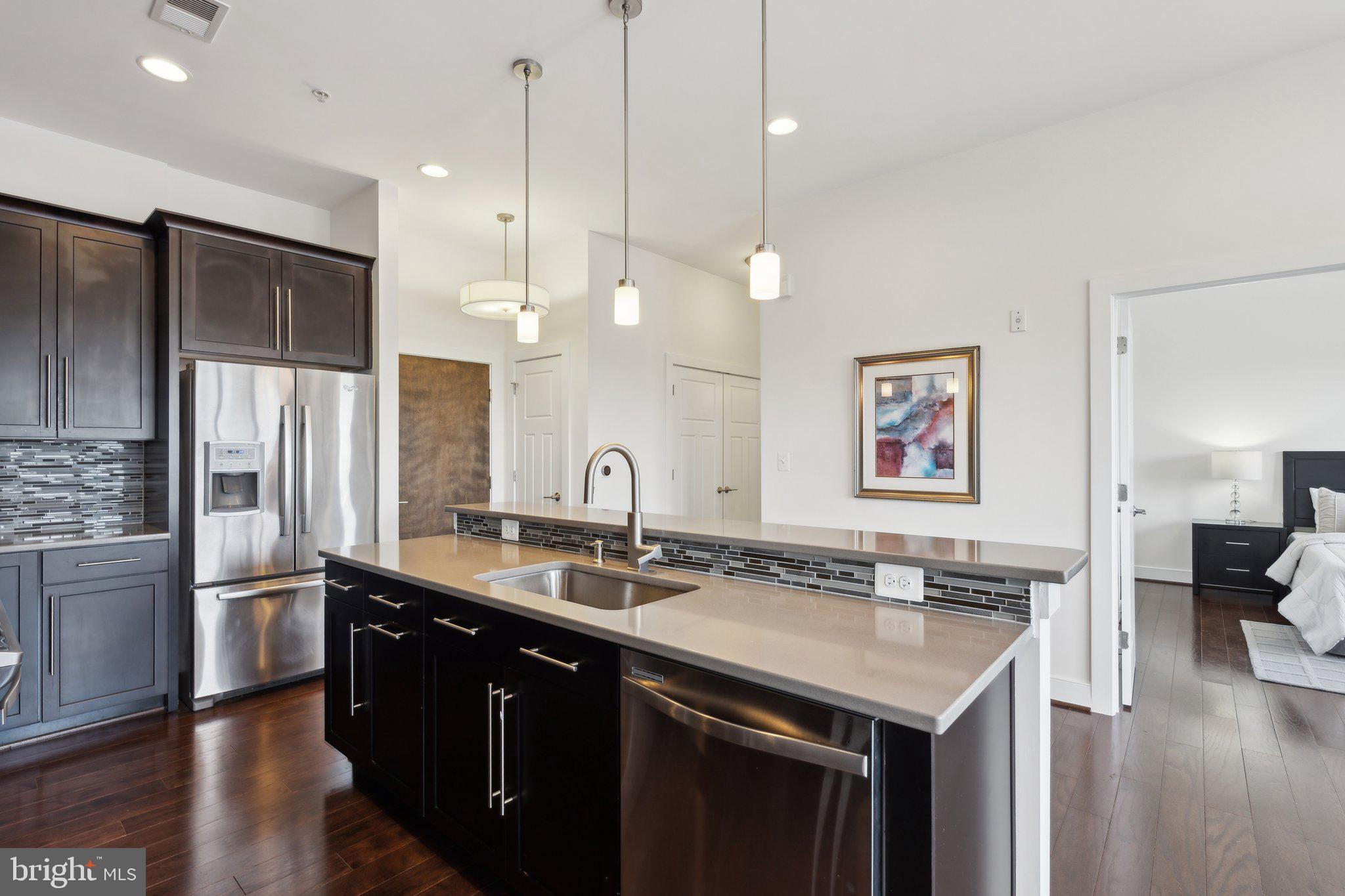 COLUMBIA - Residential