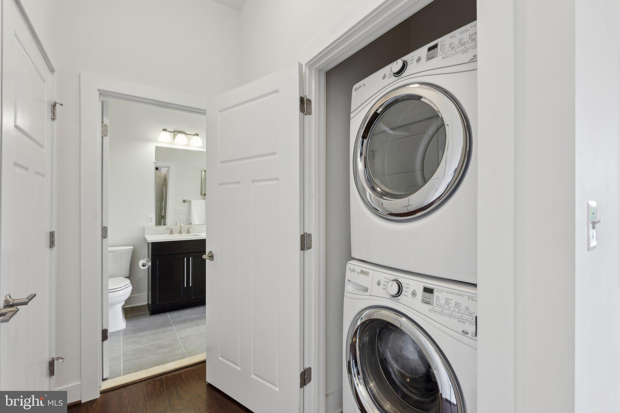 COLUMBIA - Residential